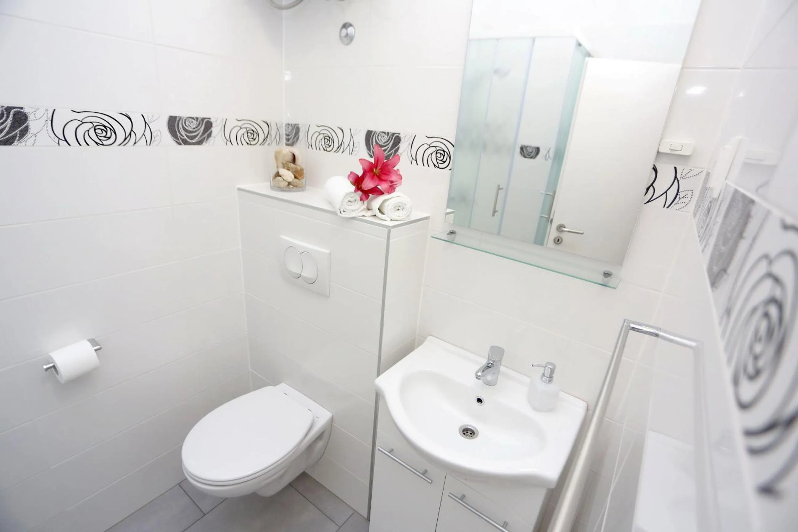 Bathroom in Rooms Tisa Old Town