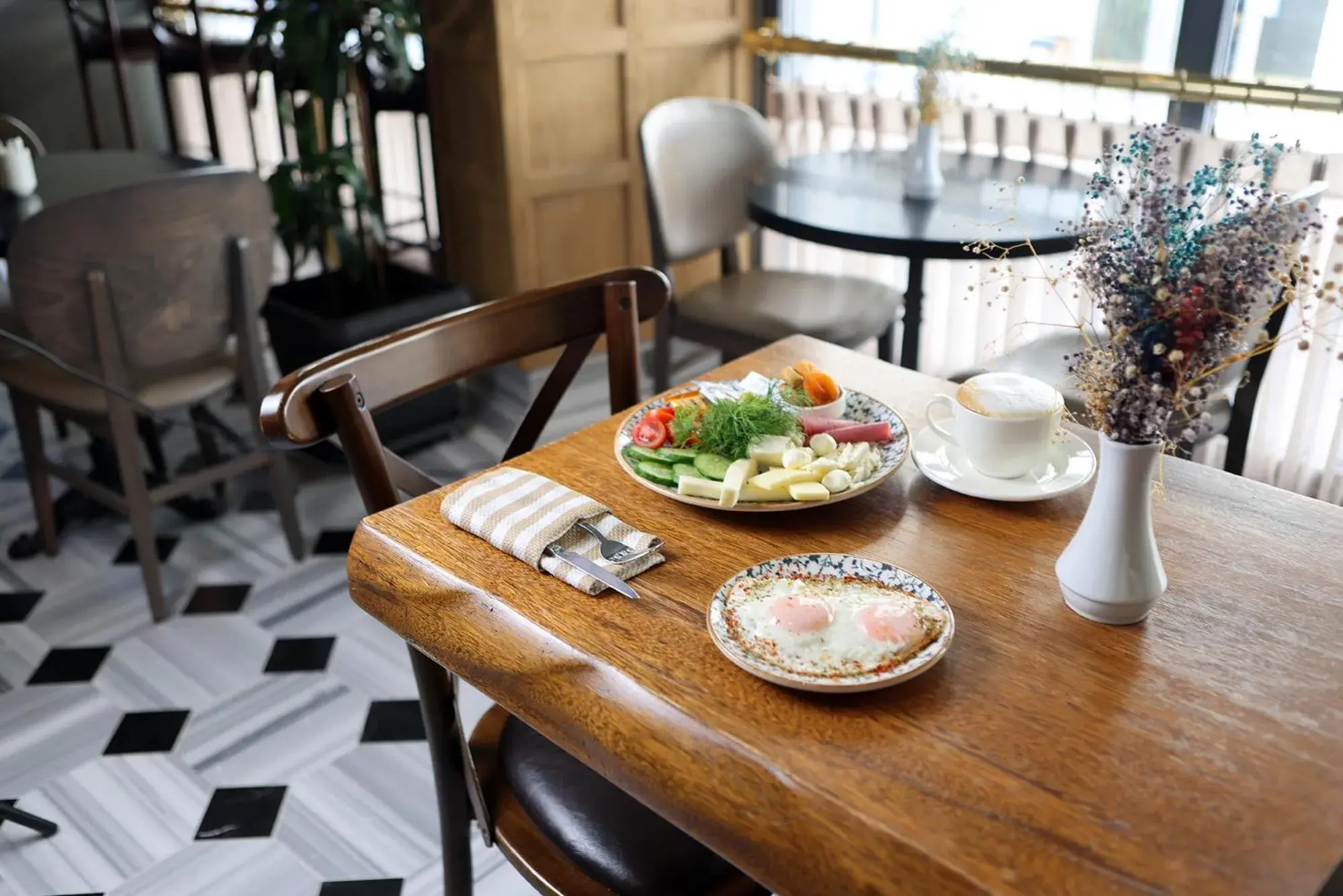 Breakfast in Marius Hotel Breakfast in Marius Hotel