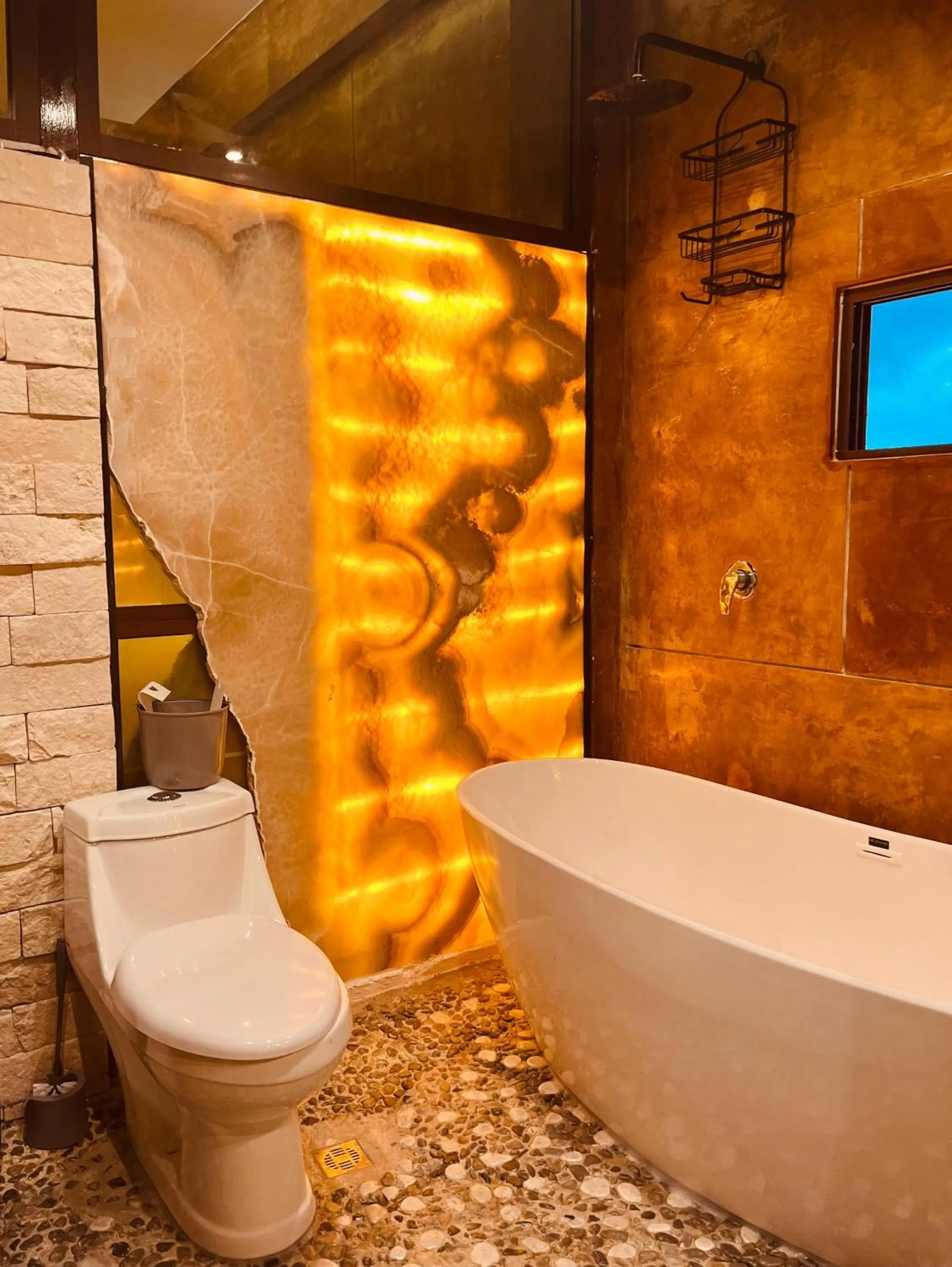 Shower in Apartamentos "Ala Residencias"