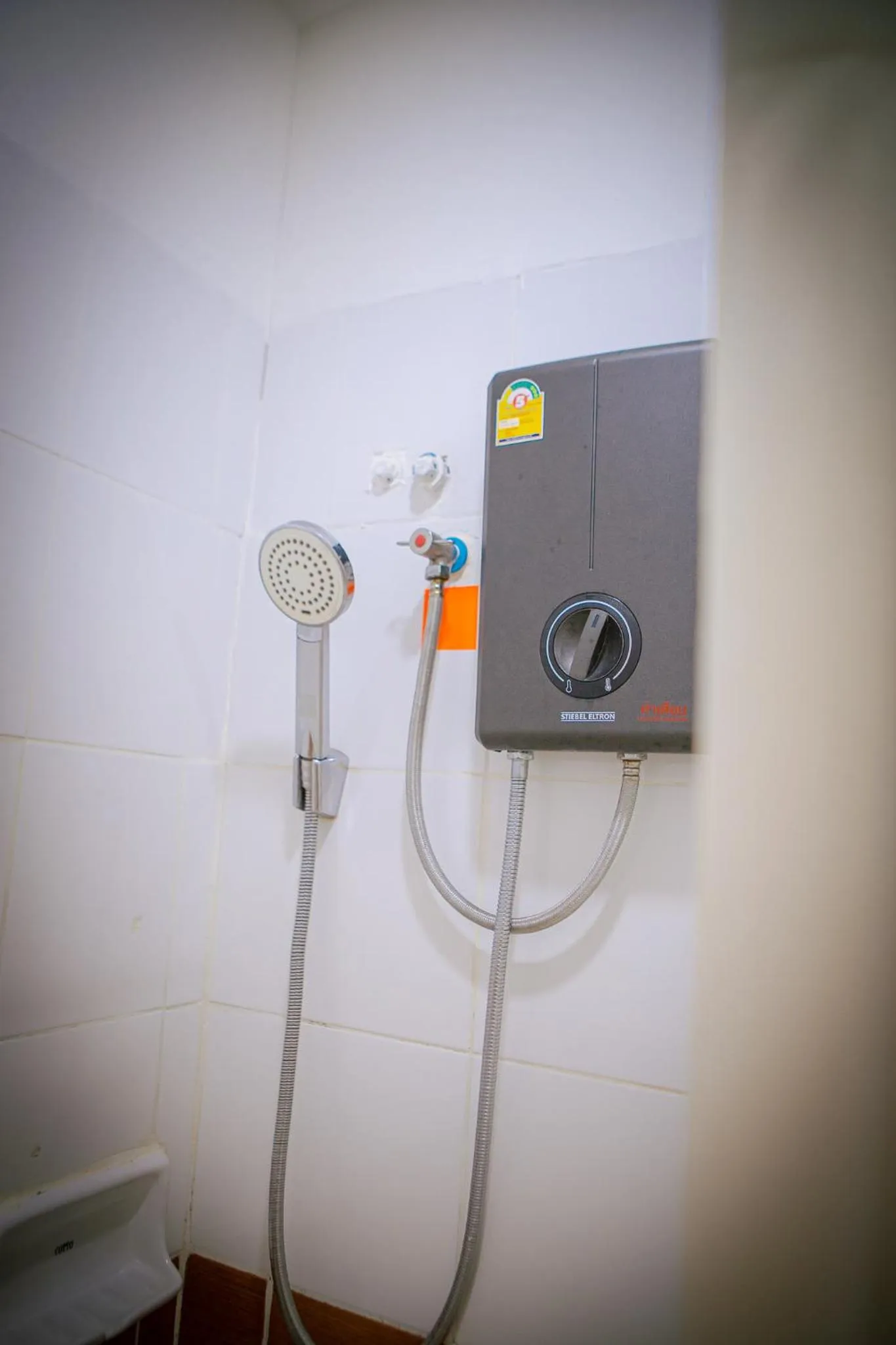 Shower in Pakse hotel & Restaurant