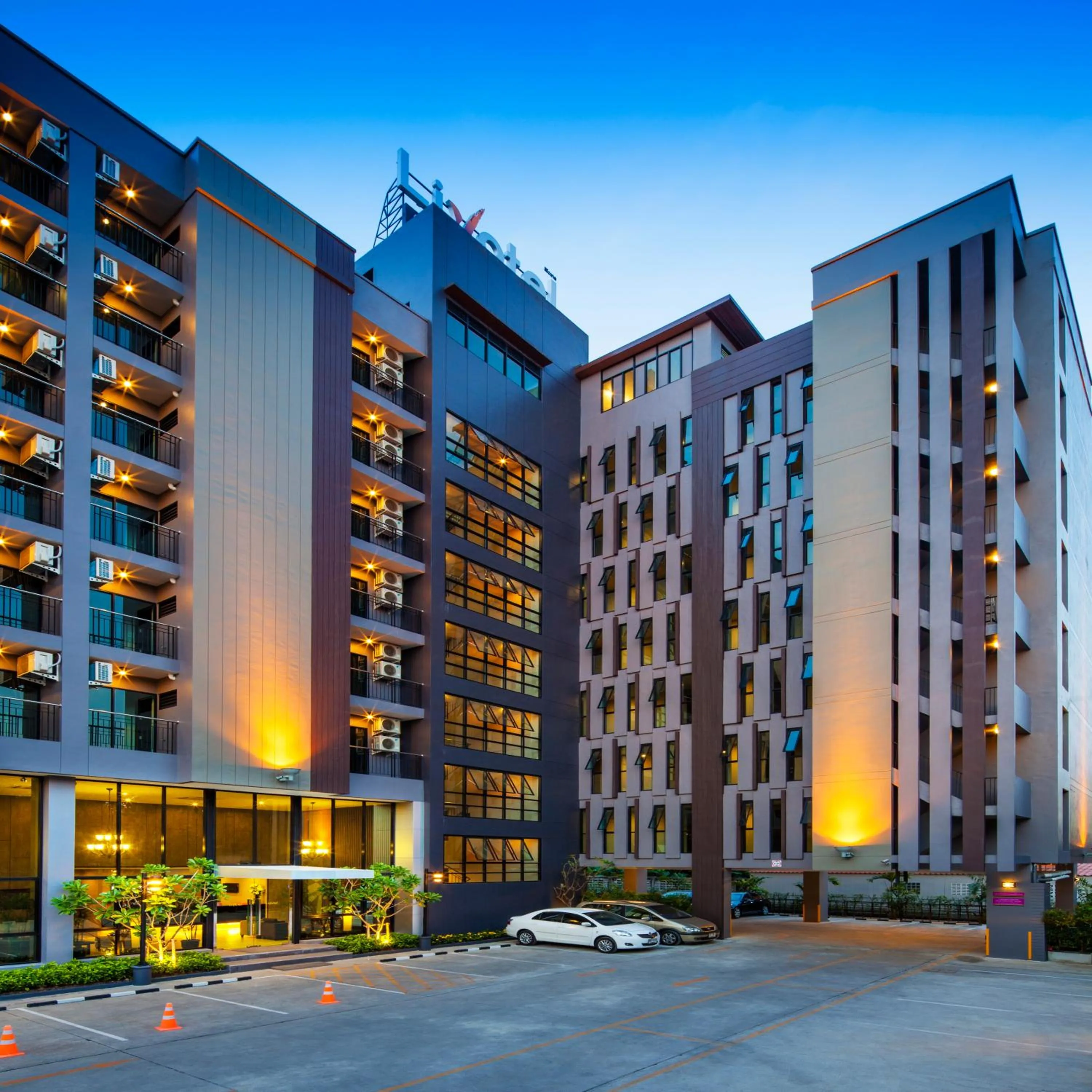 Property building in Livotel Hotel Lat Phrao Bangkok