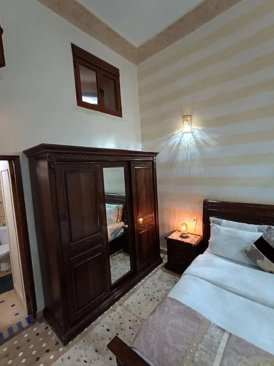 Bed in Riad Fes Colors & SPA - Family Lodging