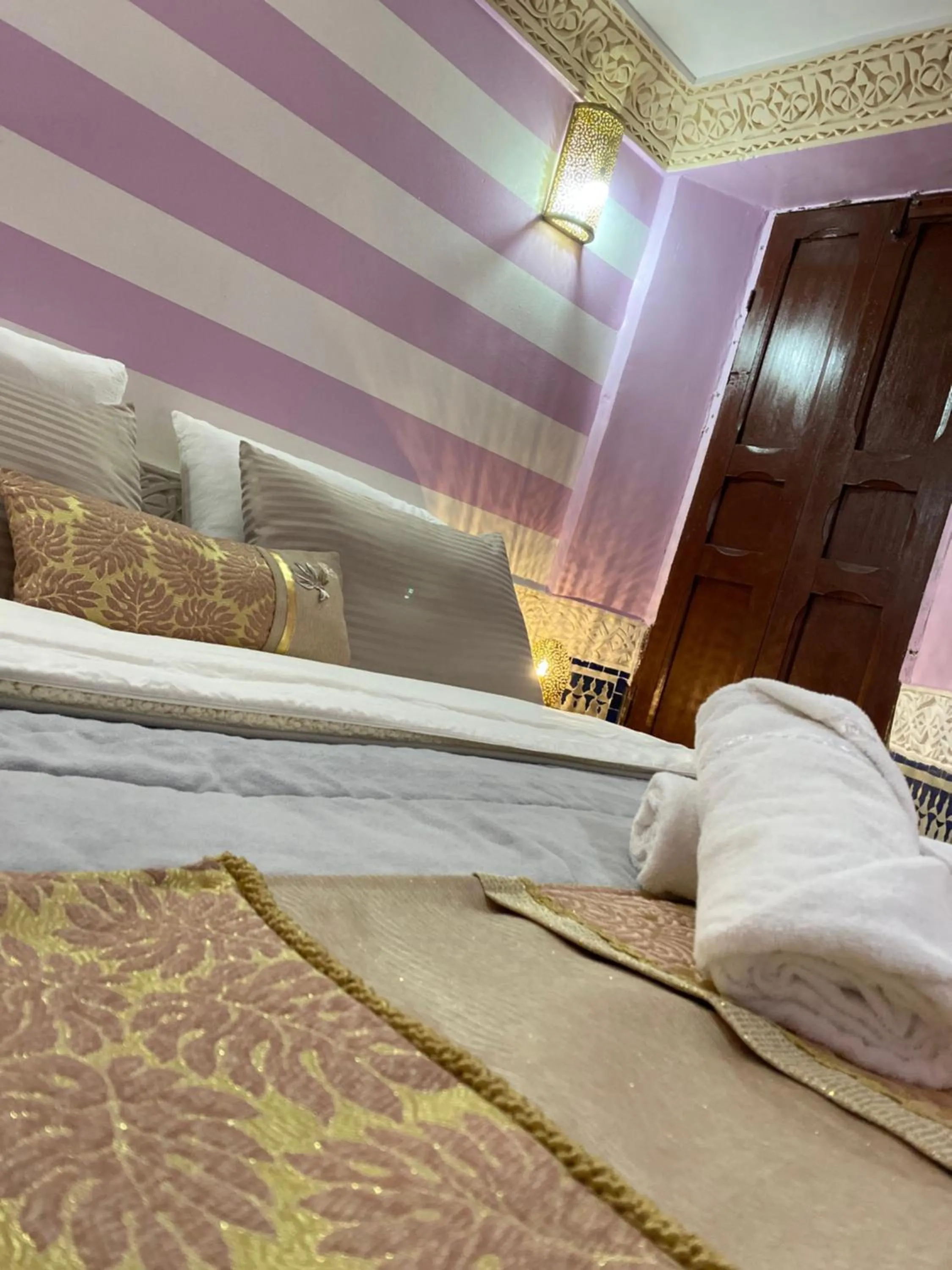 Bed in Riad Fes Colors & SPA - Family Lodging
