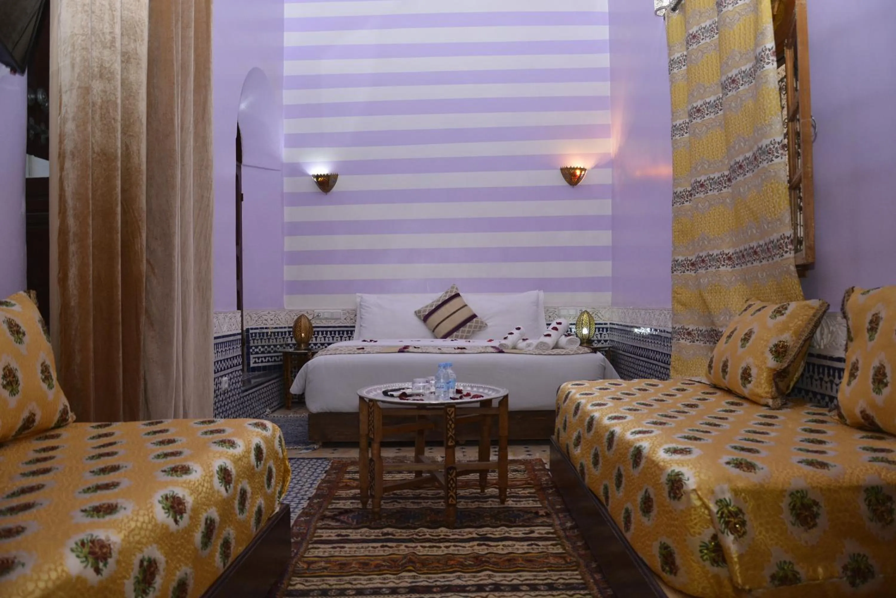 Bed in Riad Fes Colors & SPA - Family Lodging