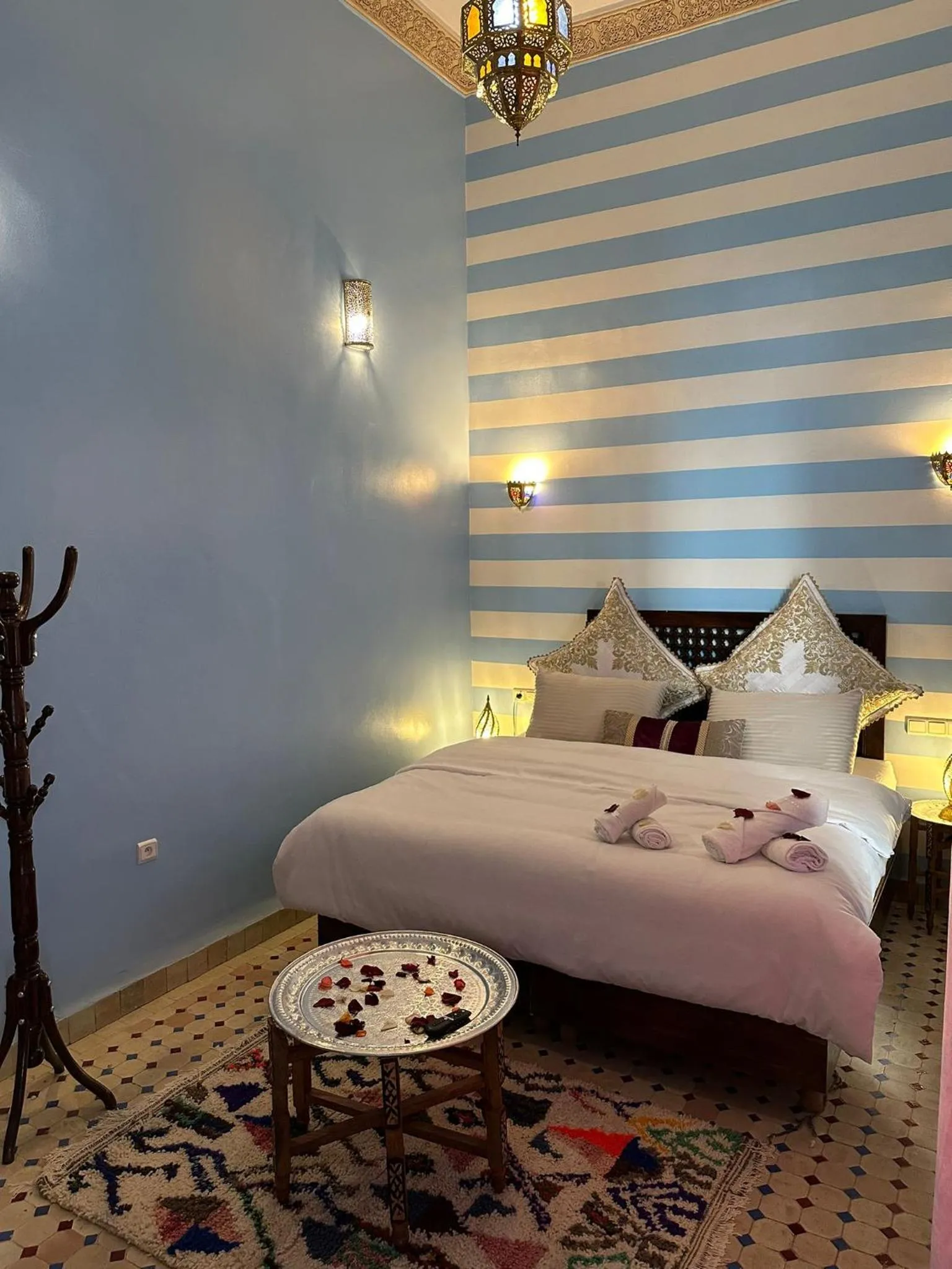 Photo of the whole room, Bed in Riad Fes Colors & SPA - Family Lodging