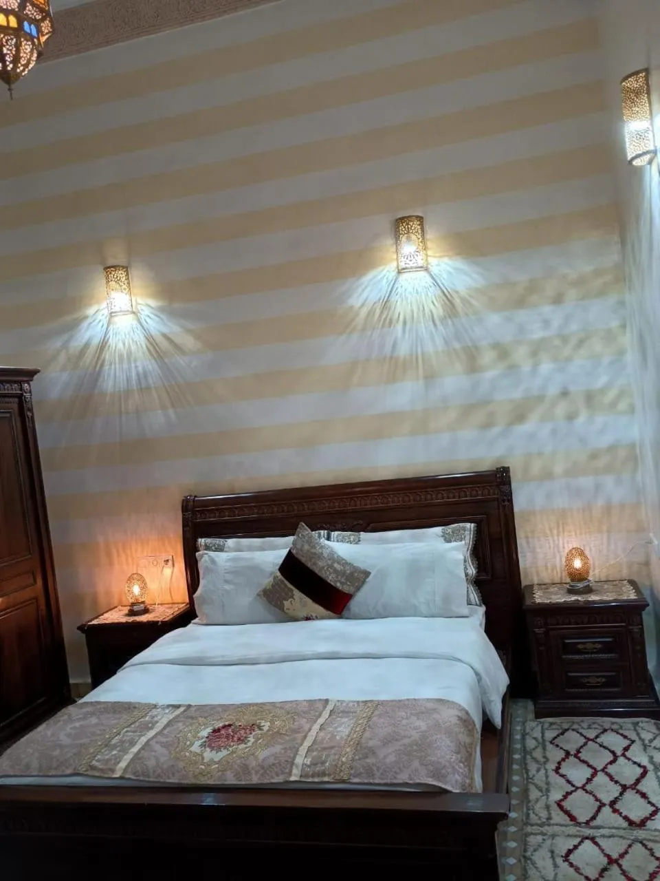 Bed in Riad Fes Colors & SPA - Family Lodging