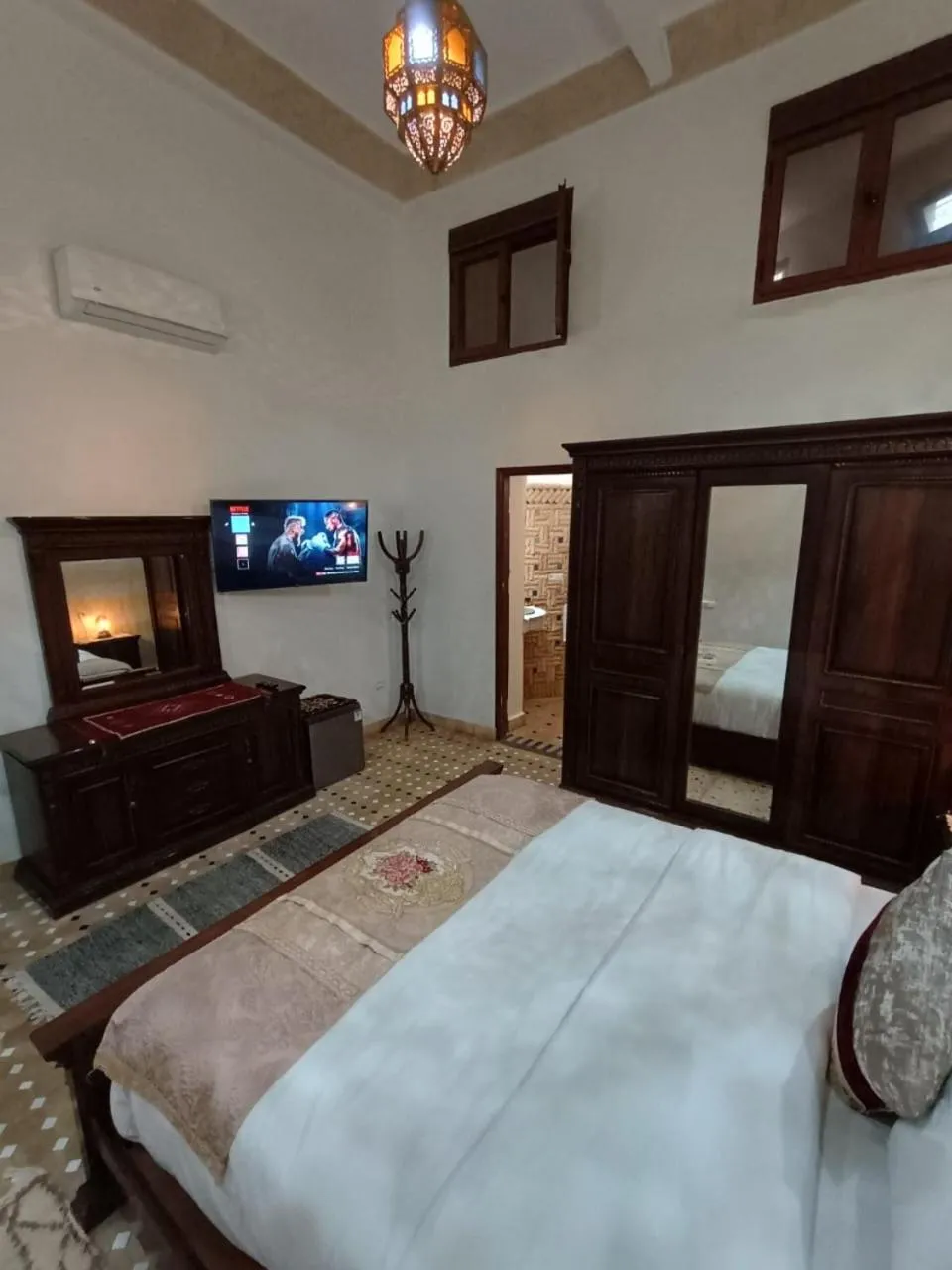 Bed in Riad Fes Colors & SPA - Family Lodging