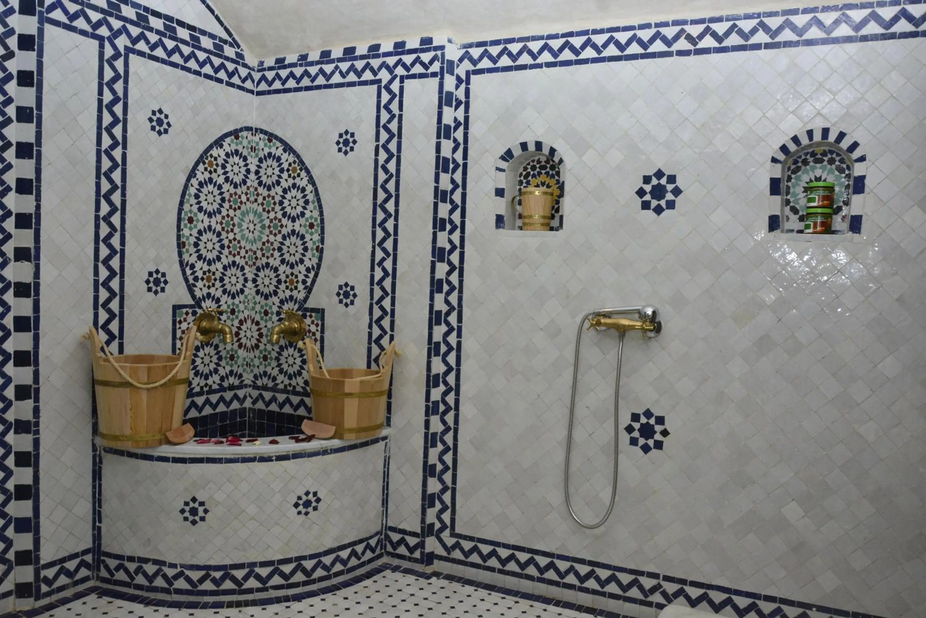Riad Fes Colors & SPA - Family Lodging