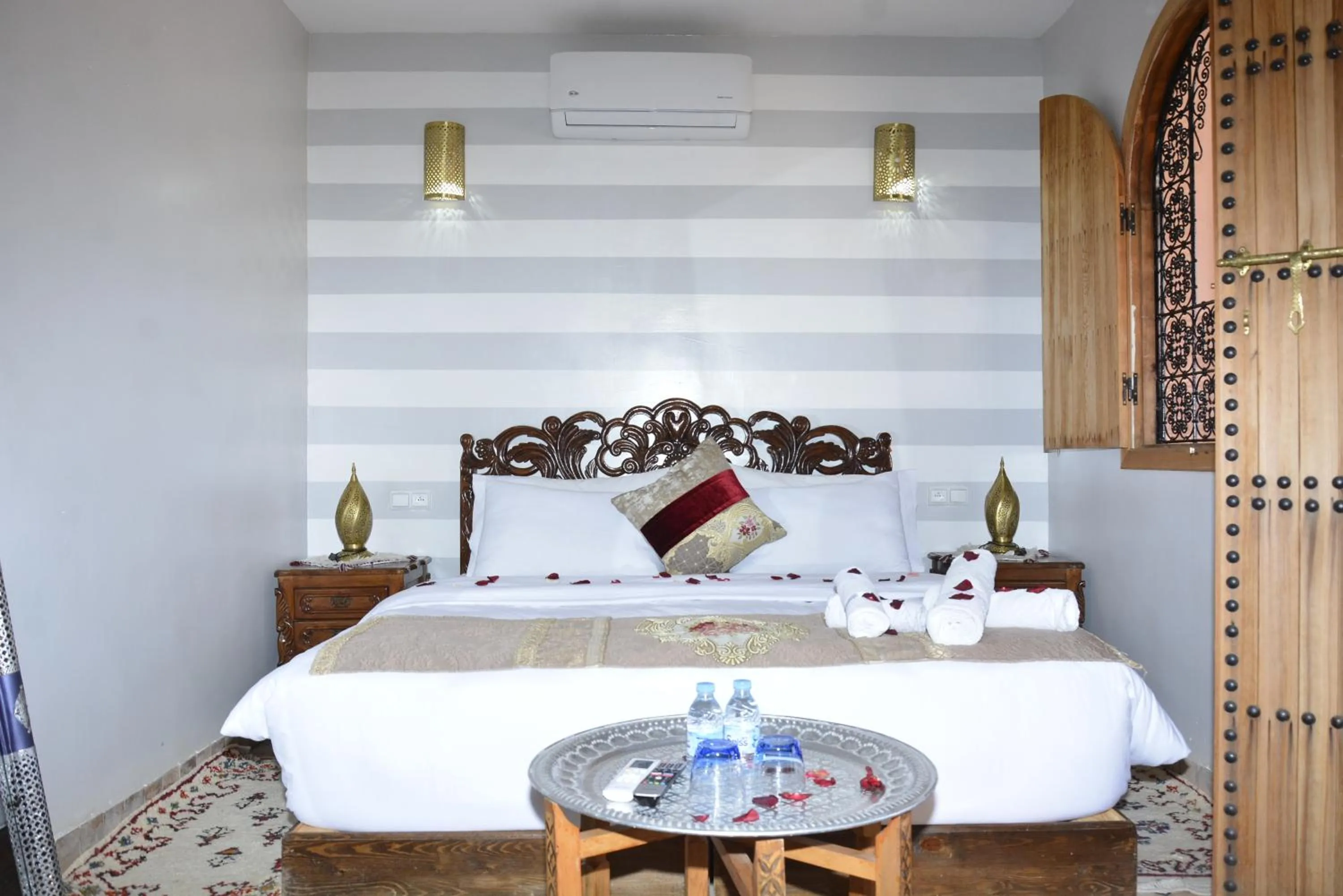Bed in Riad Fes Colors & SPA - Family Lodging