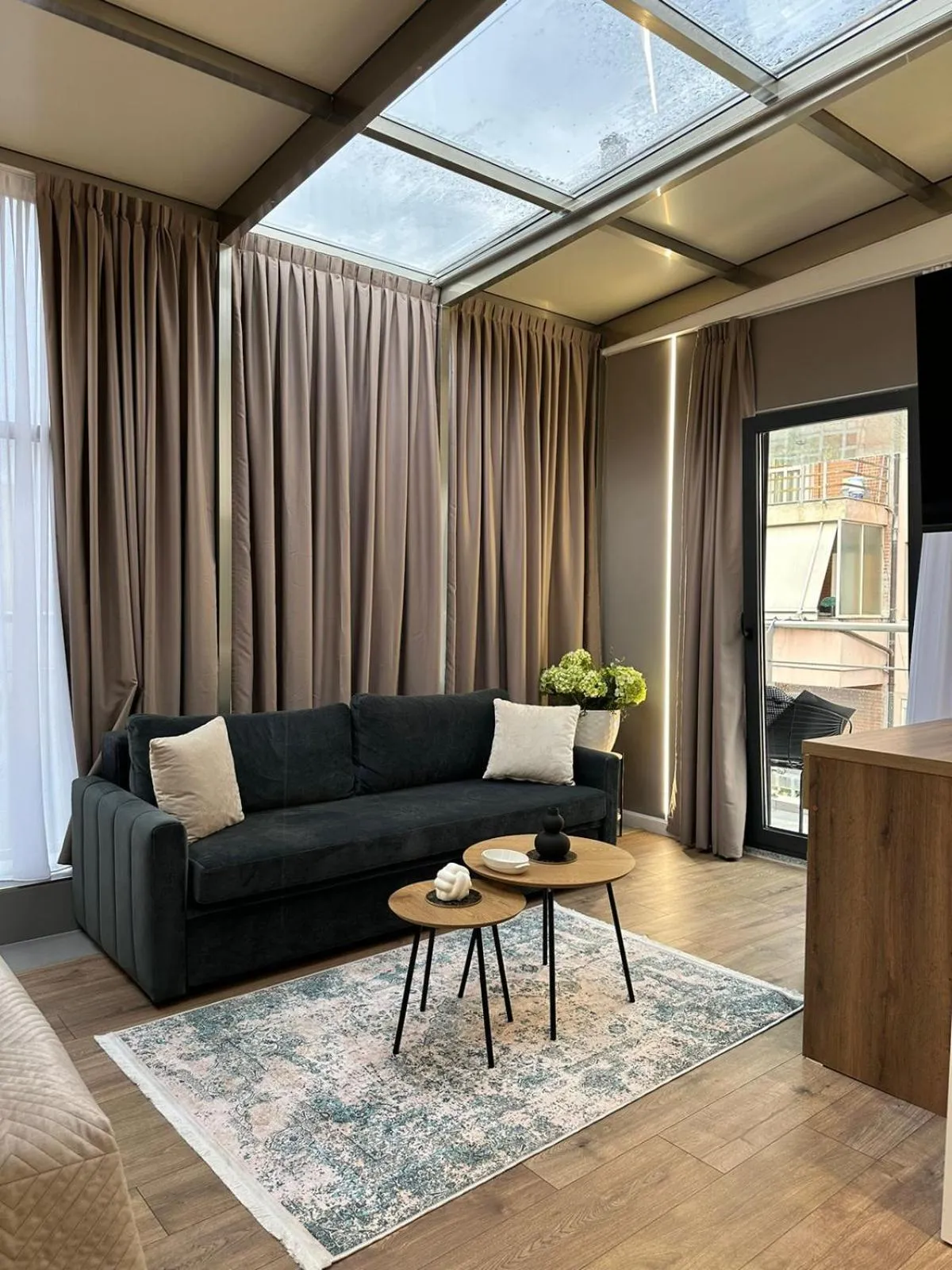 Seating area in Hotel Vila Verde City Center