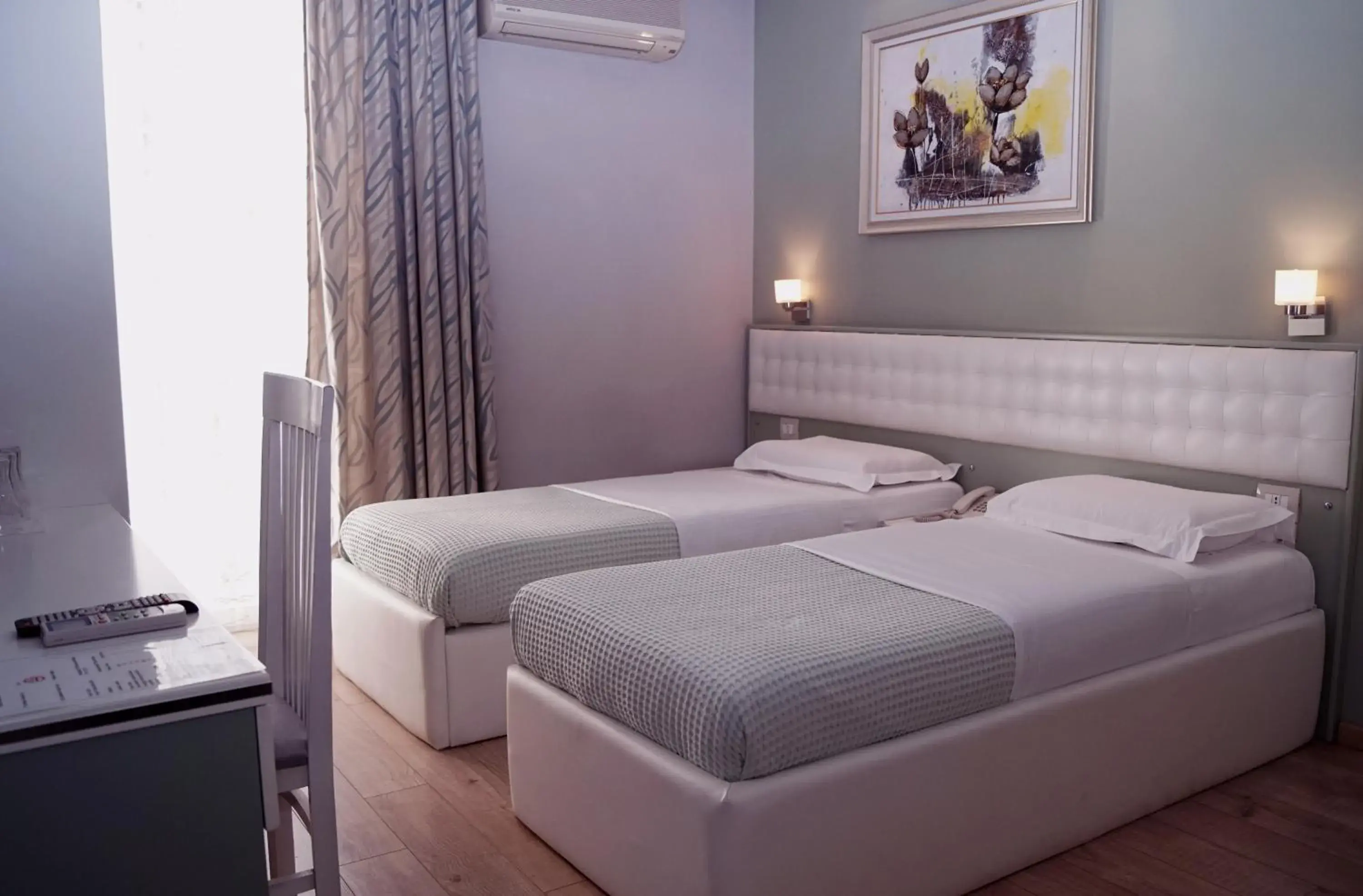 Standard Double or Twin Room with Balcony - single occupancy in Hotel Vila Verde City Center Standard Double or Twin Room with Balcony - single occupancy in Hotel Vila Verde City Center