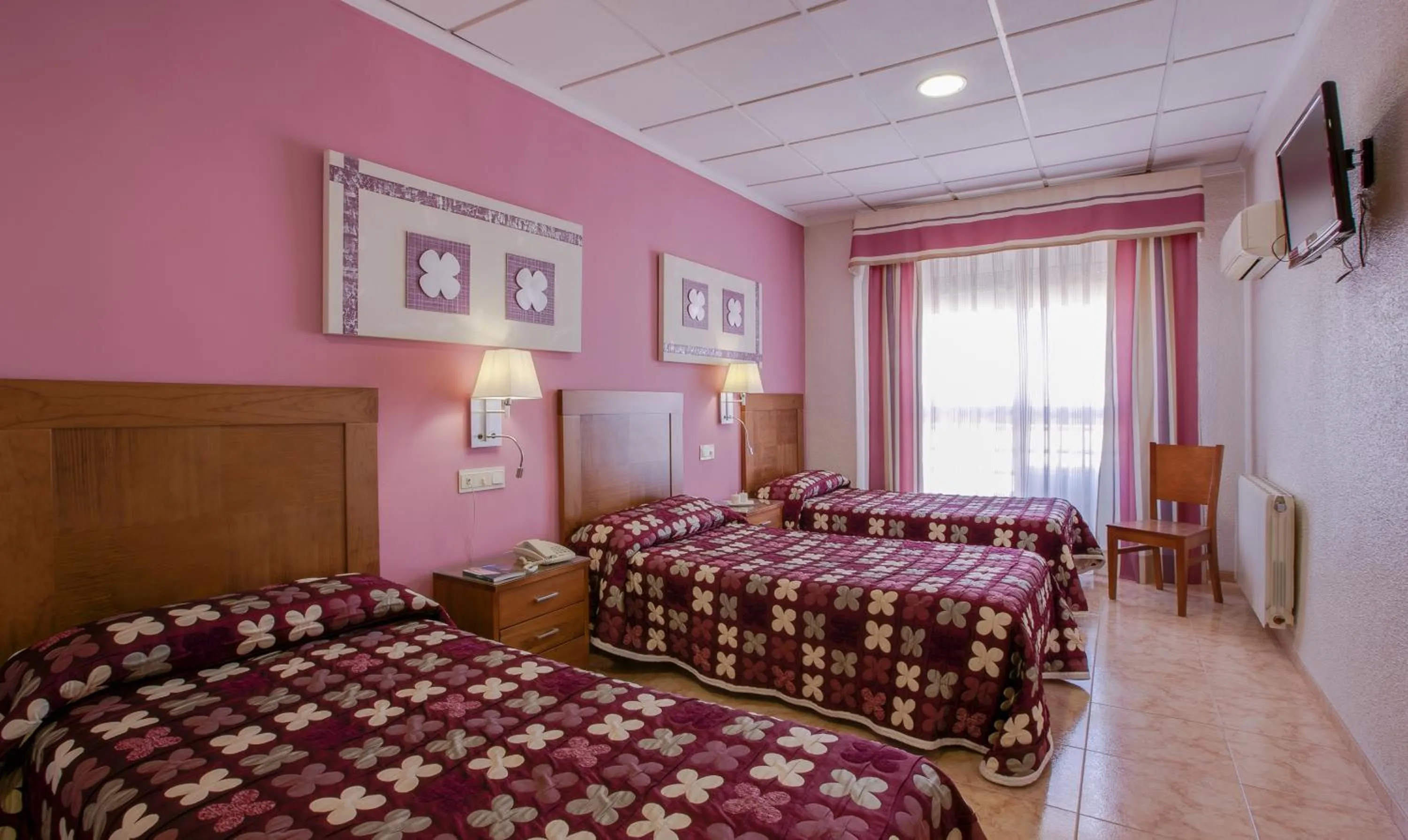 Decorative detail, Bed in Manolo