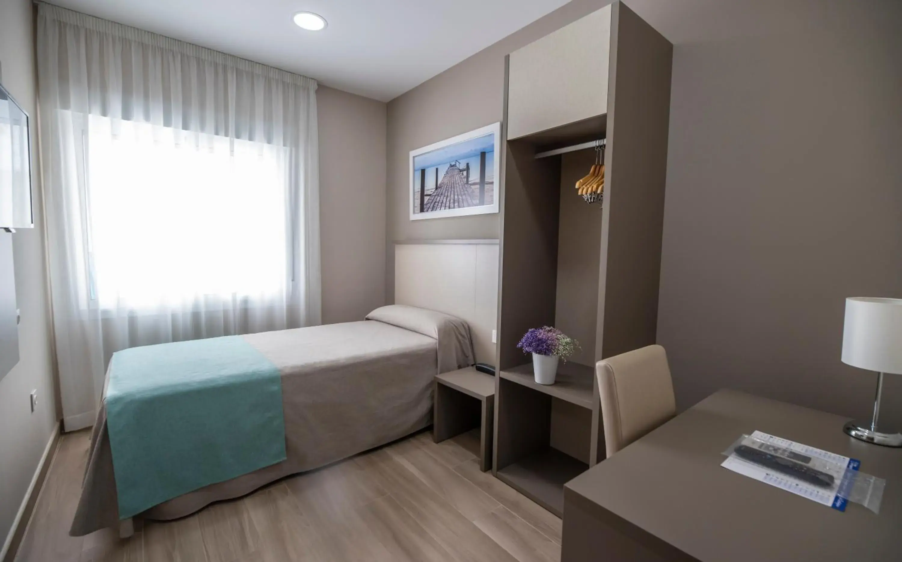 Bedroom, Bed in Manolo Bedroom, Bed in Manolo