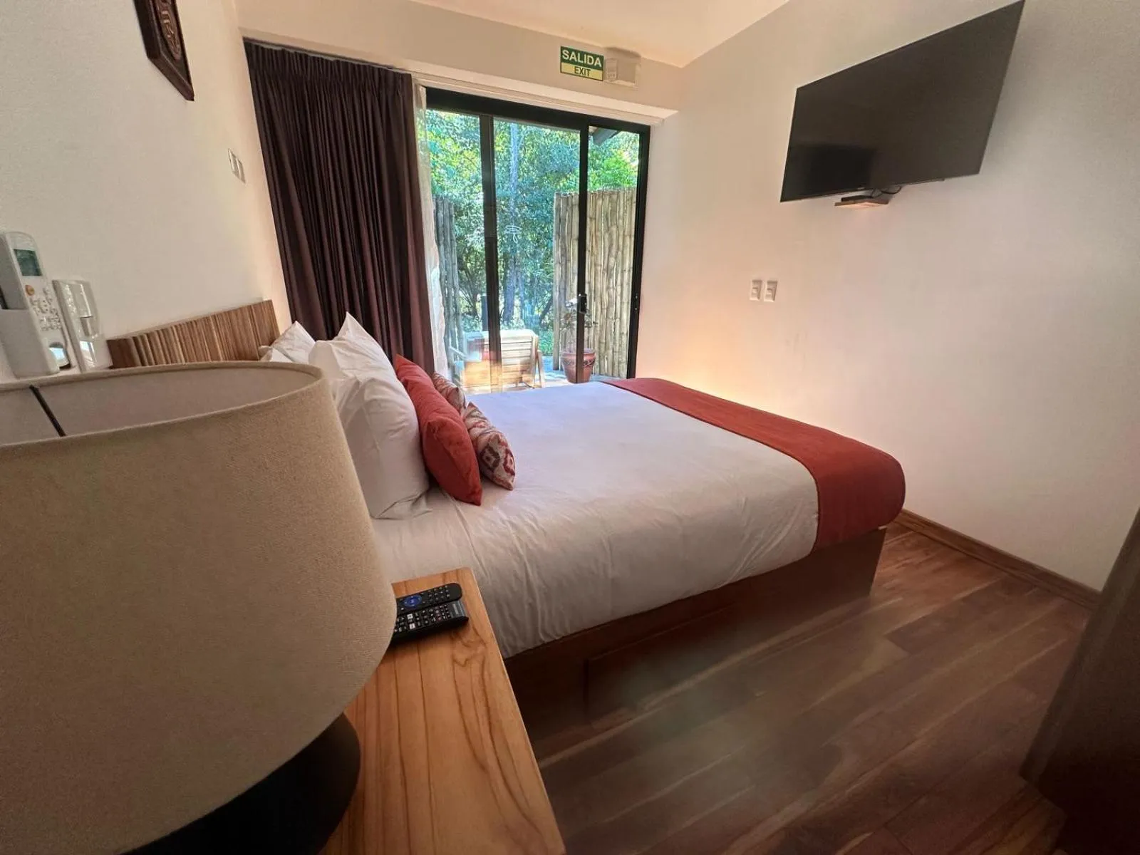 Bedroom, Bed in Suitree Experience Hotel