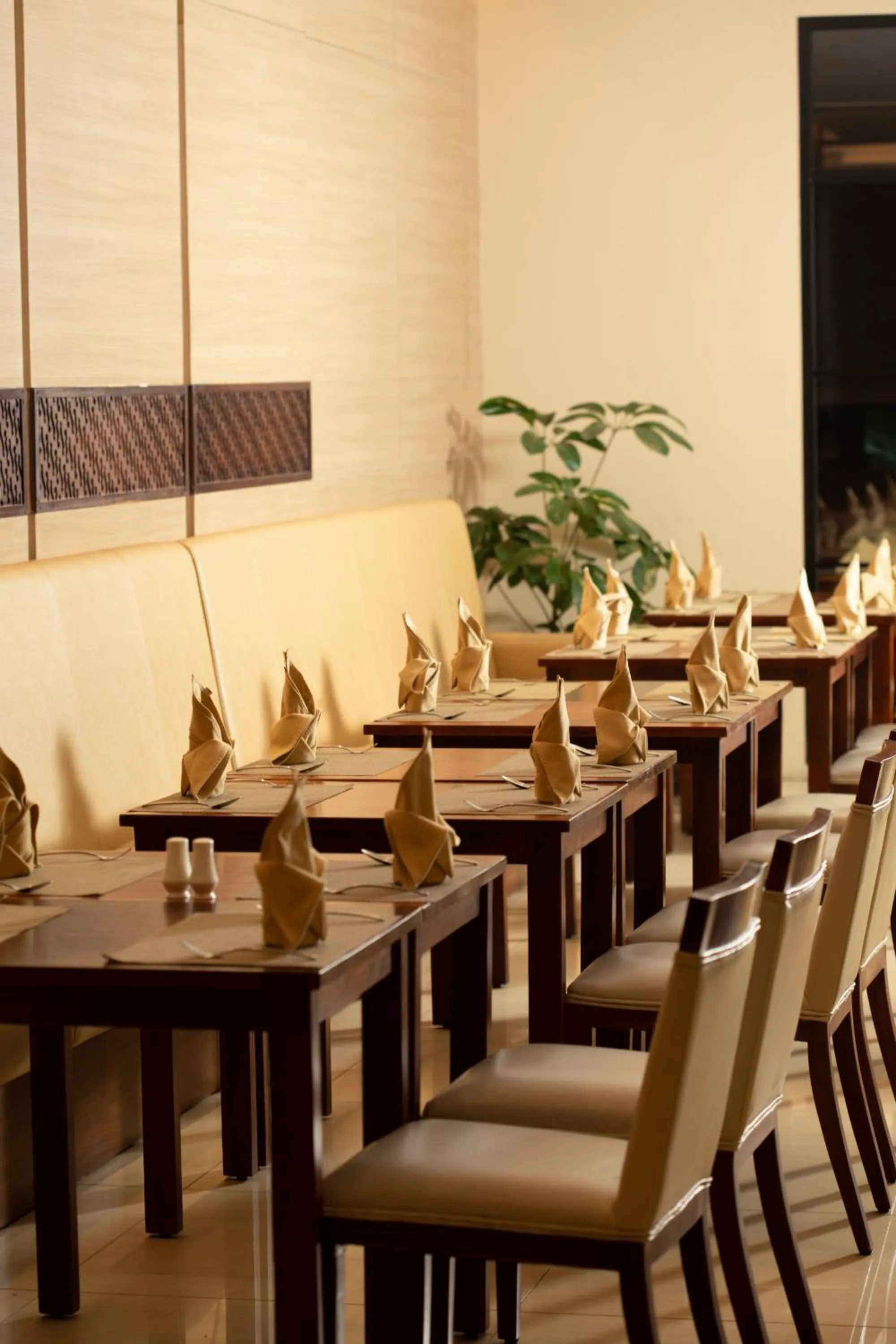 Restaurant/places to eat in Santika Premiere Bintaro