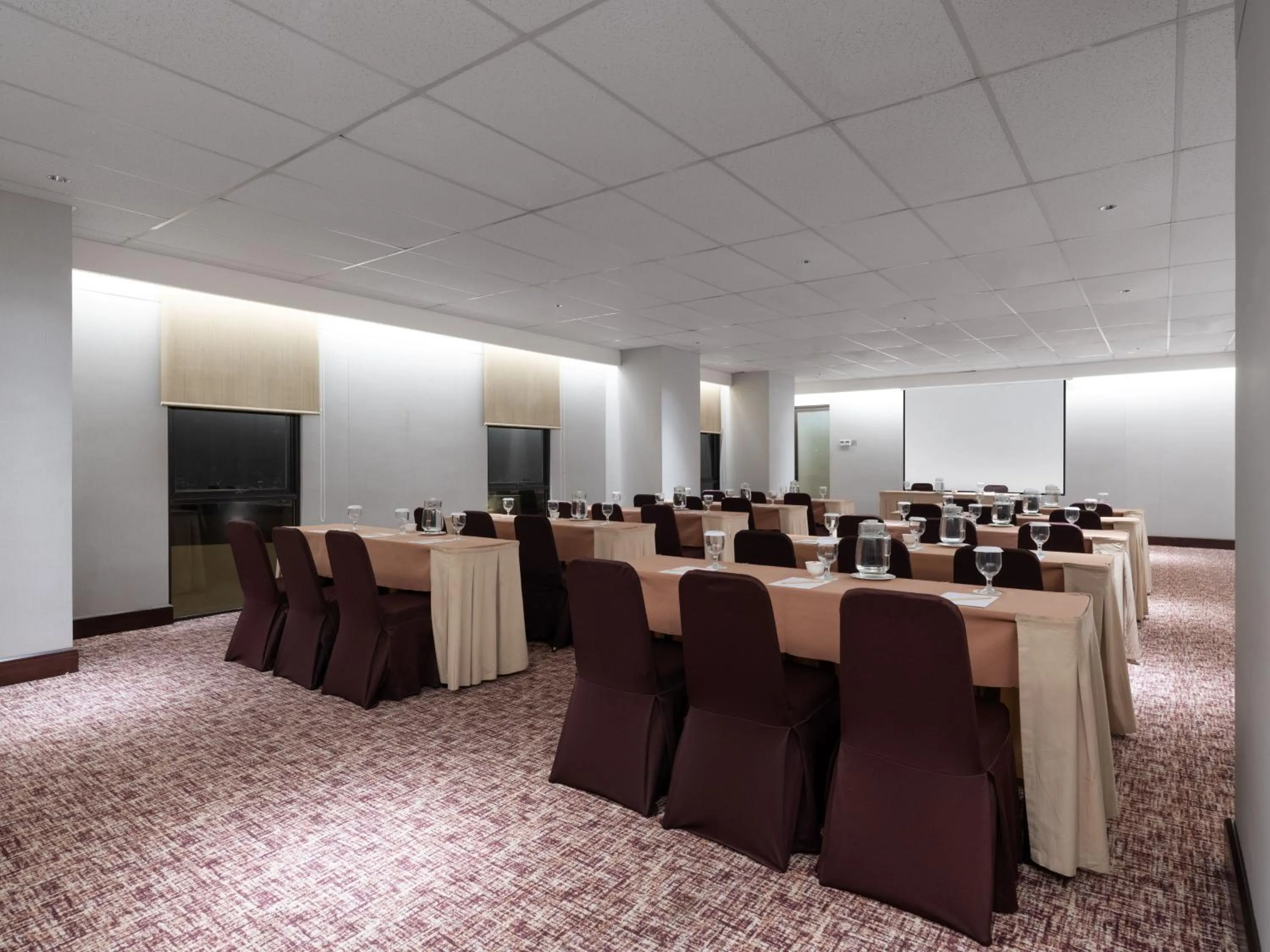 Meeting/conference room in Santika Premiere Bintaro