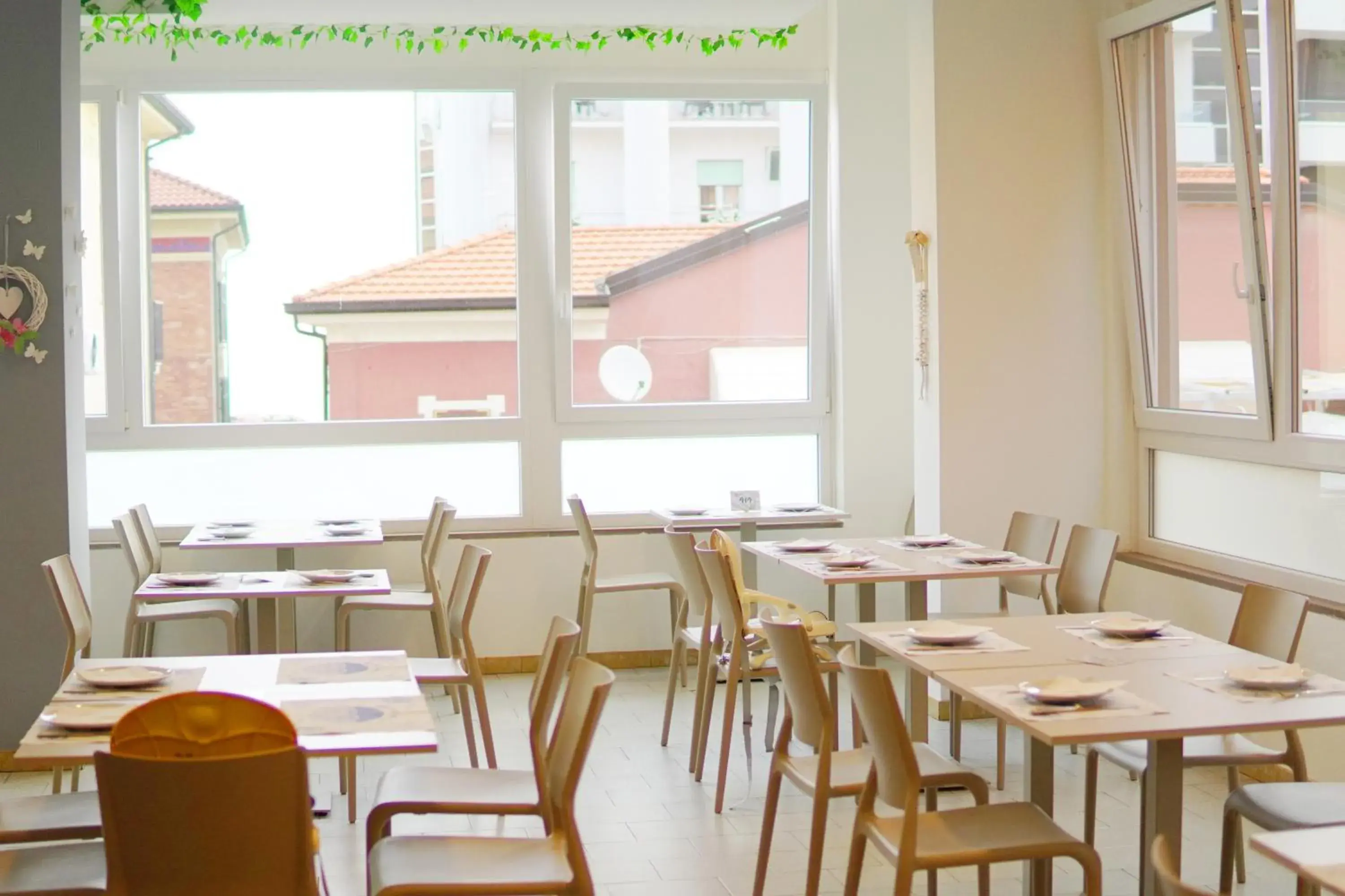 Restaurant/places to eat in Hotel Atlas Restaurant/places to eat in Hotel Atlas