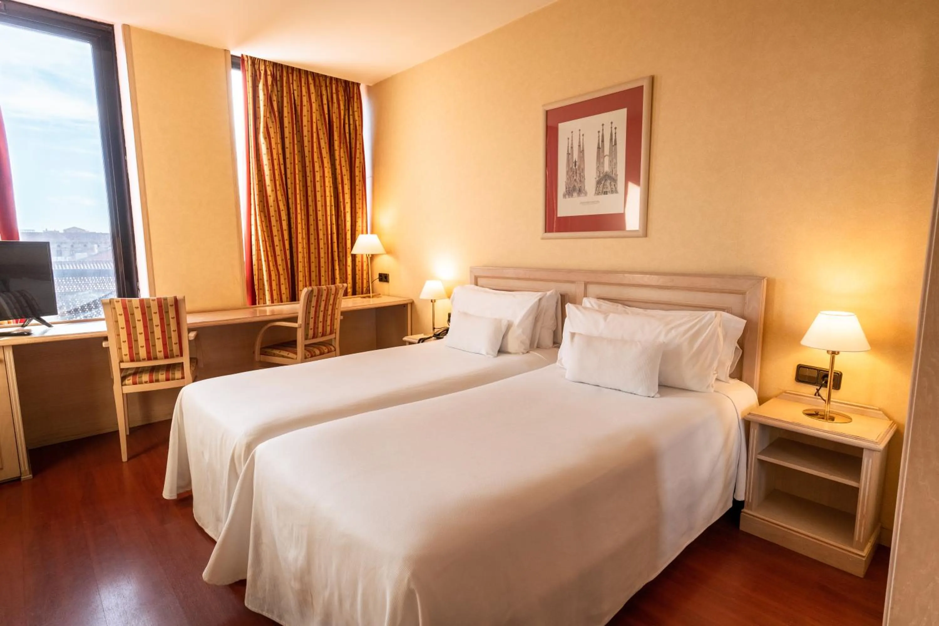 Bed in Sunotel Aston