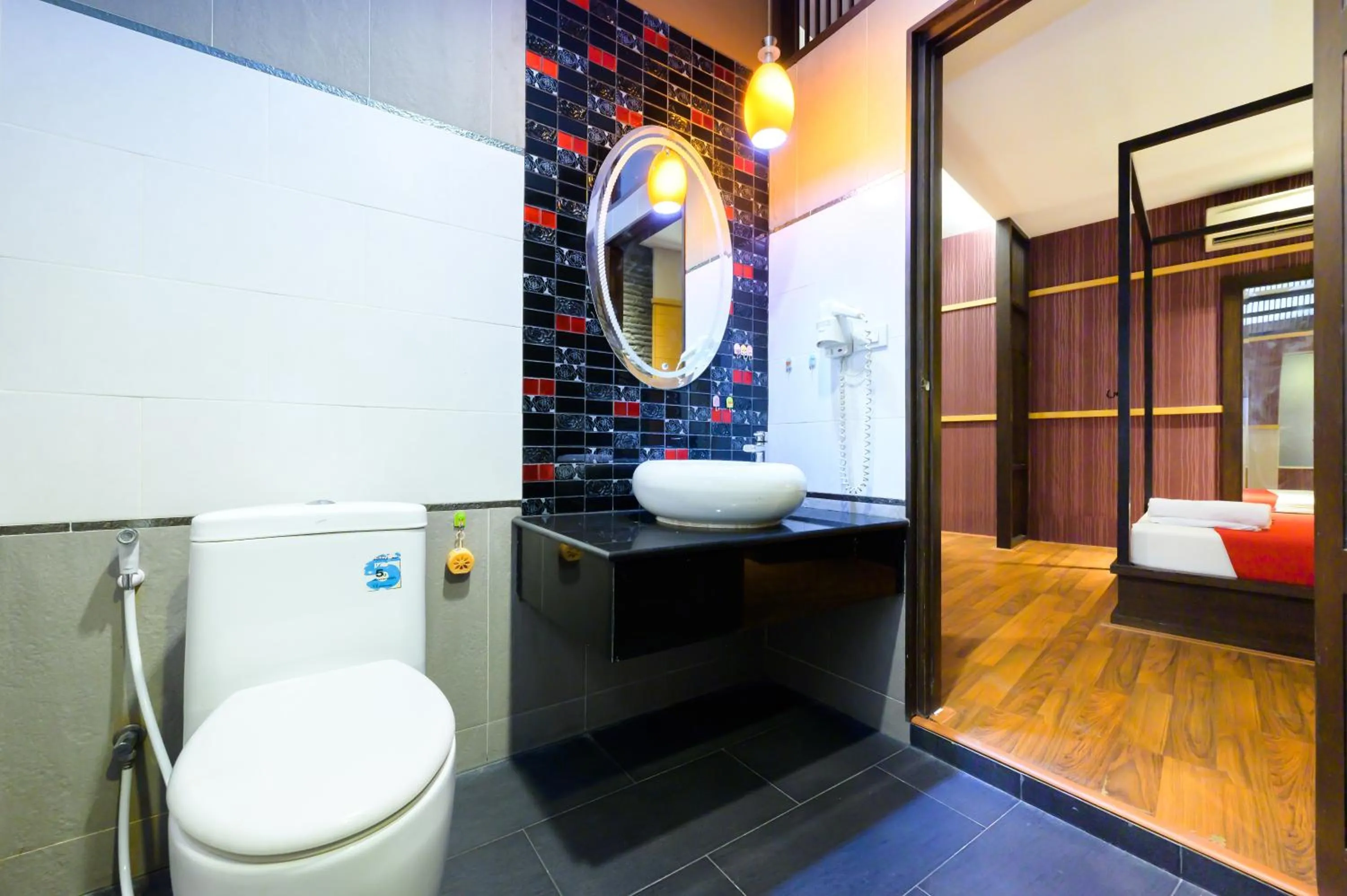 Bathroom in Ruen Rattana Resort