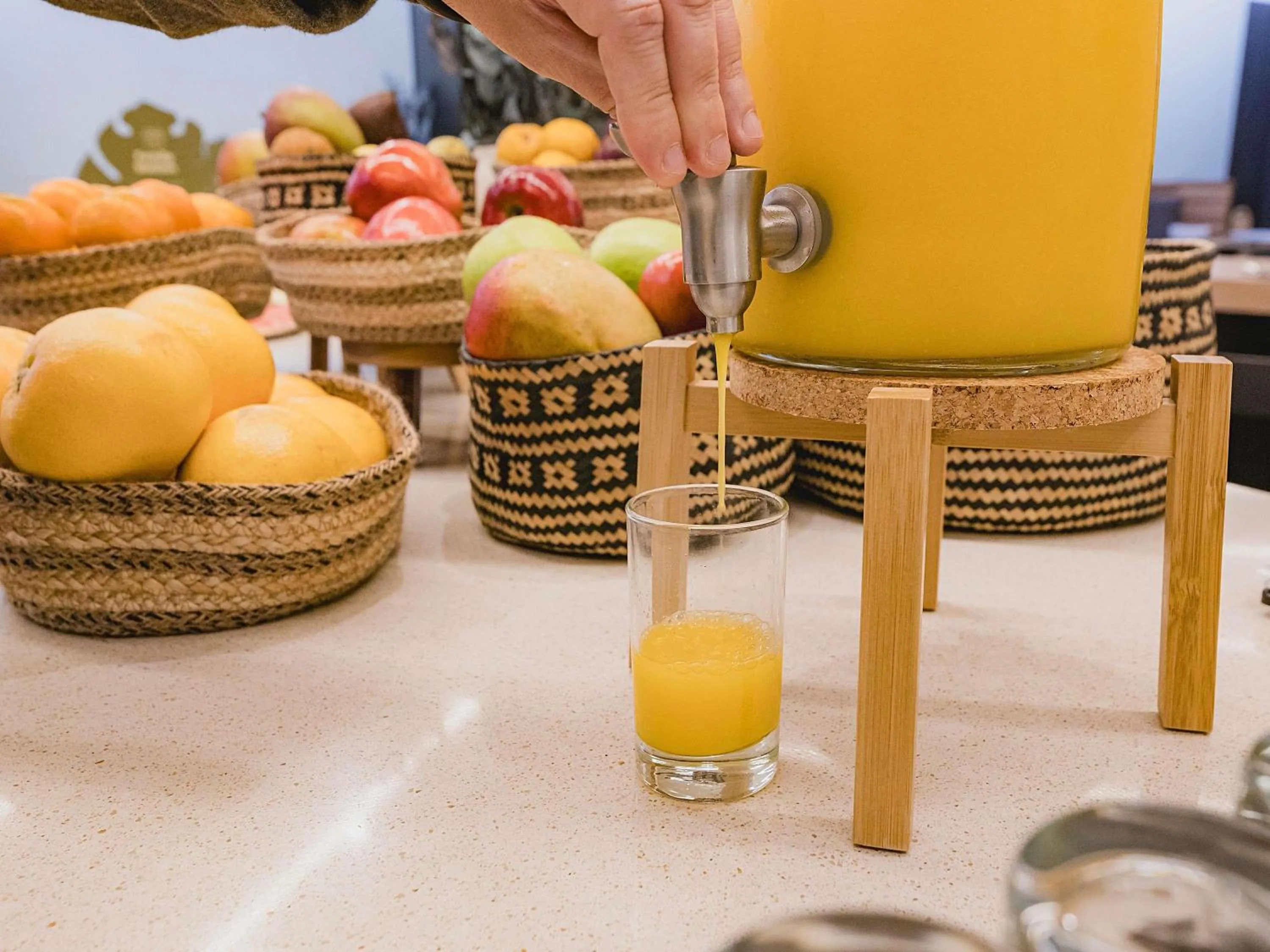 Breakfast in Novotel Valencia Lavant