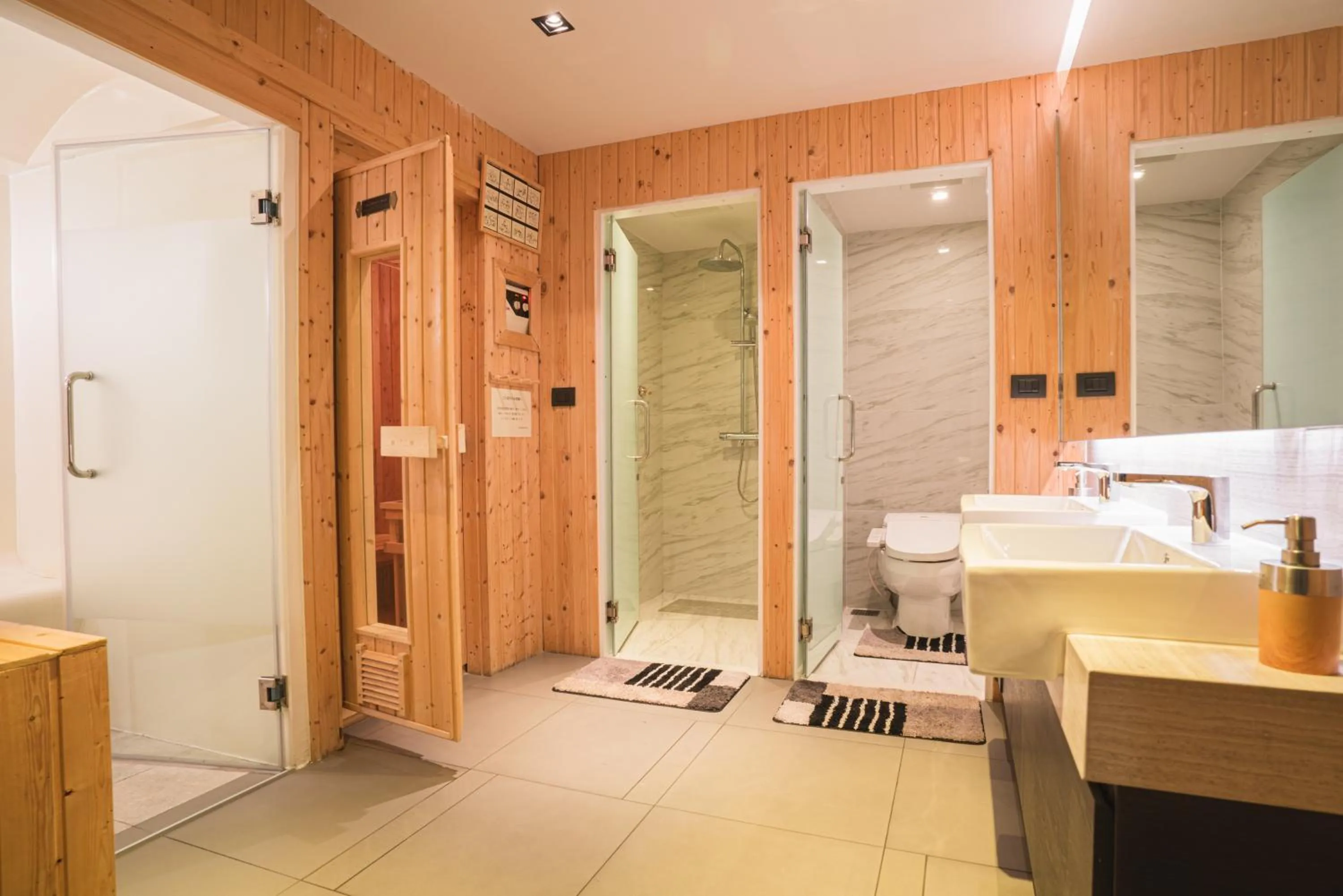 Shower in VOQUE Hotel & Serviced Residence Sukhumvit 51