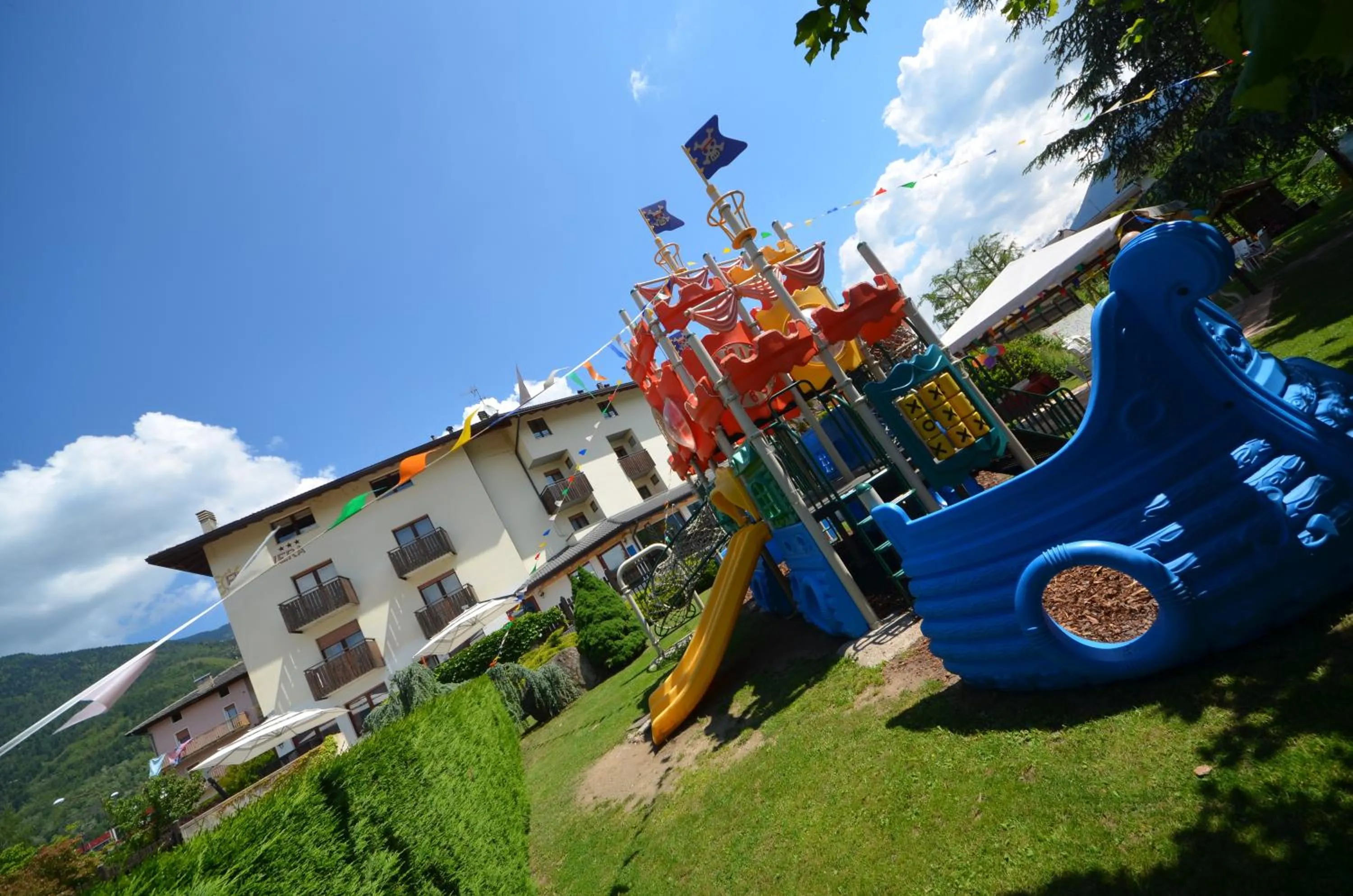 Facade/entrance in Family Hotel Primavera