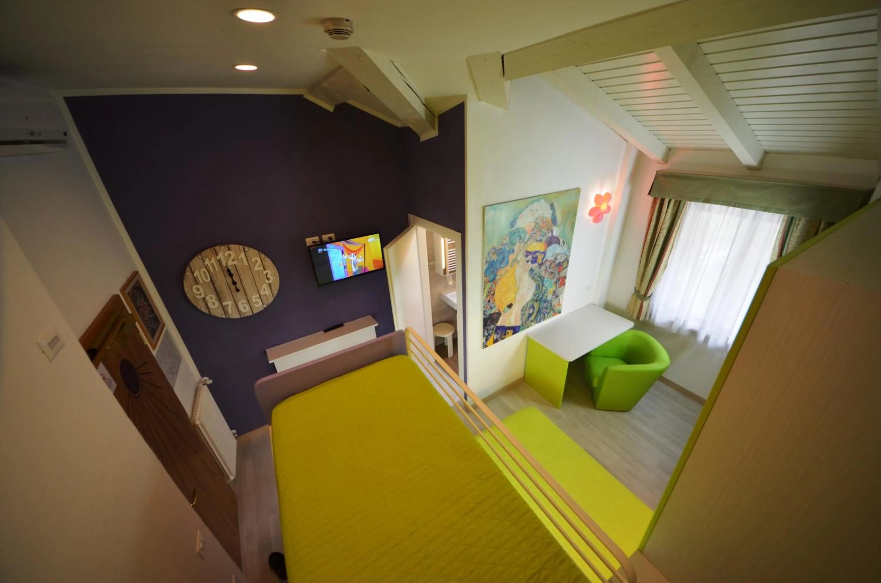 Bed in Family Hotel Primavera