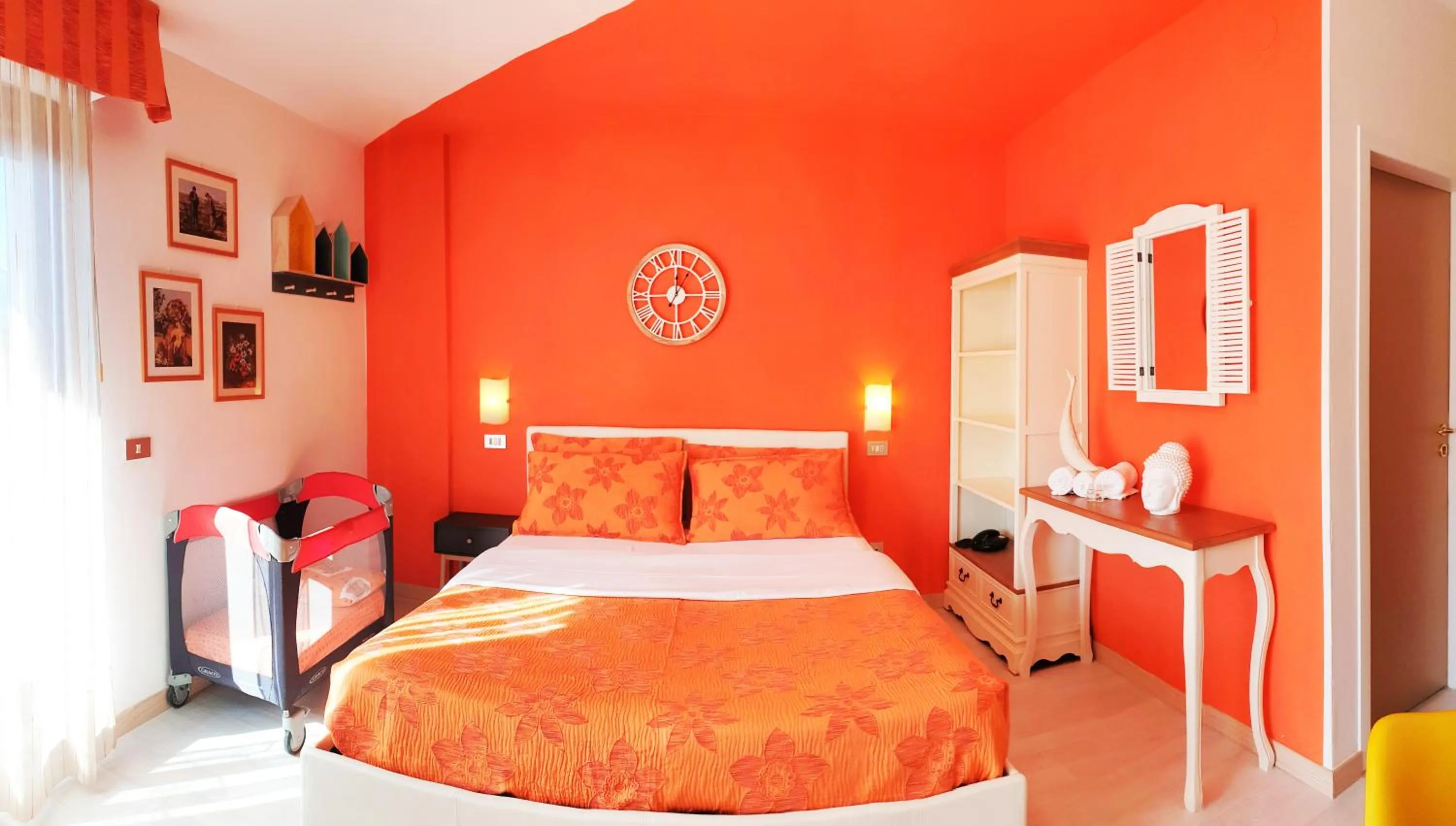 Bed in Family Hotel Primavera