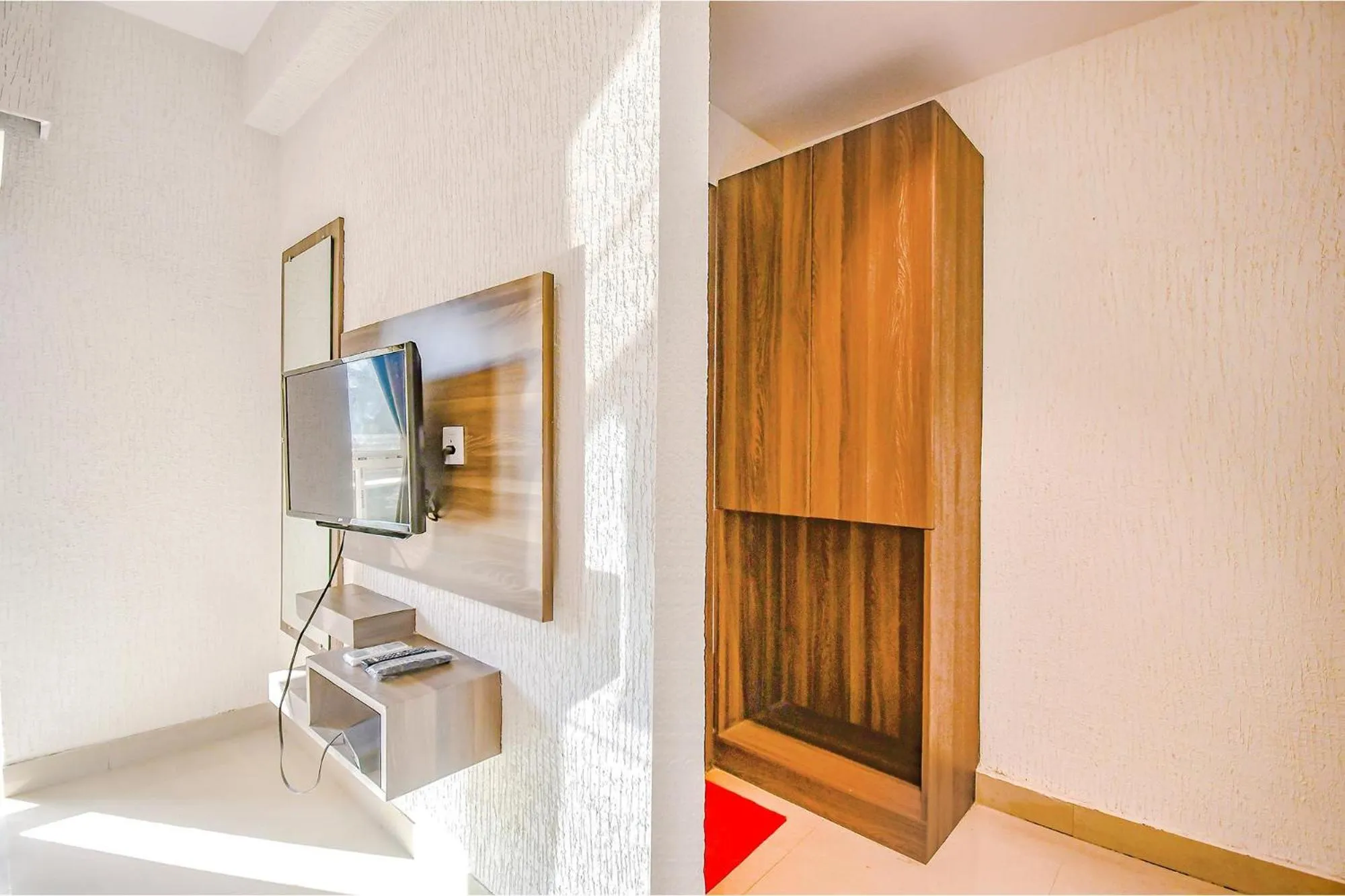 Bedroom in FabHotel Lake View Topsia