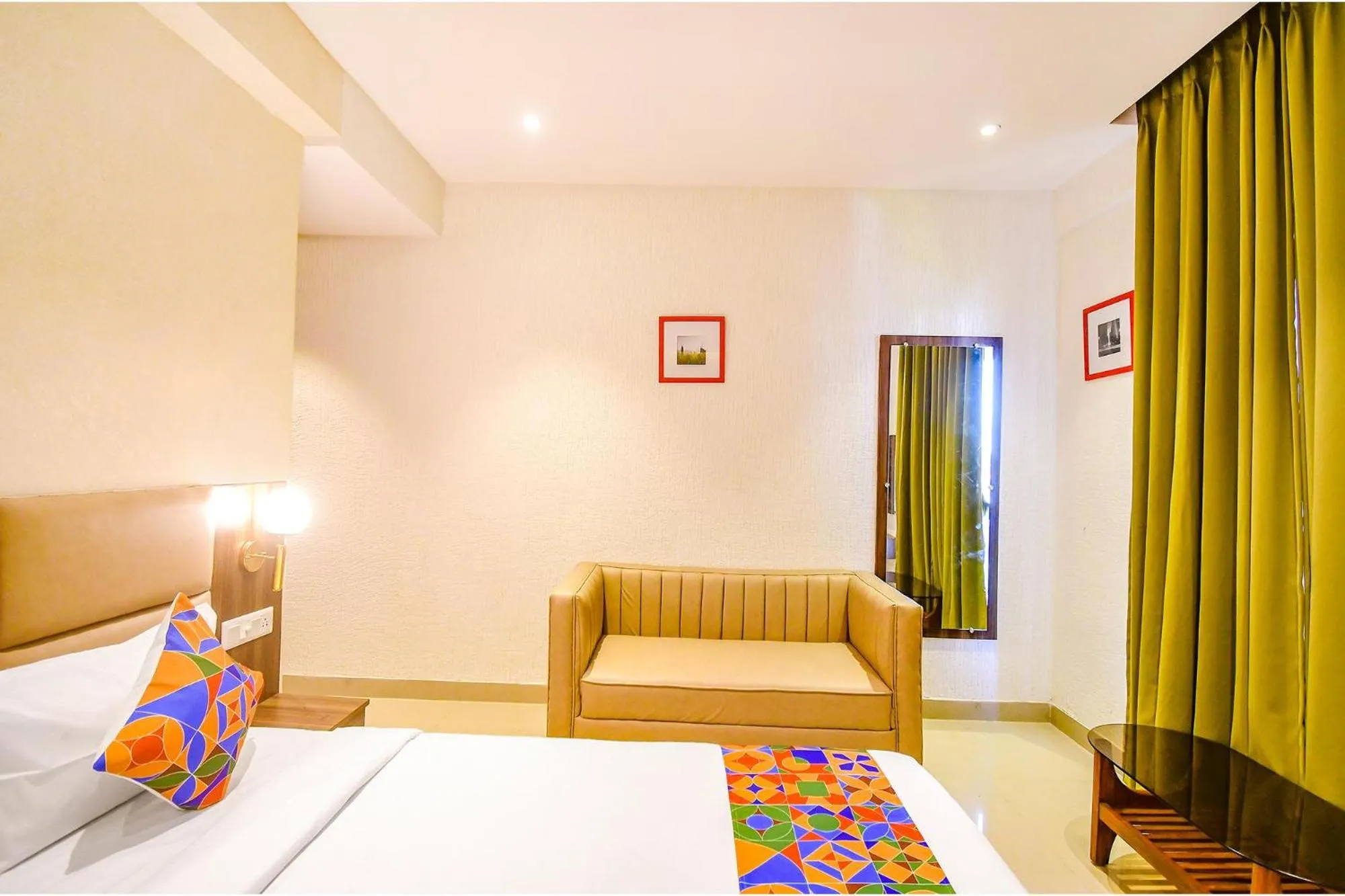 Bed in FabHotel Lake View Topsia