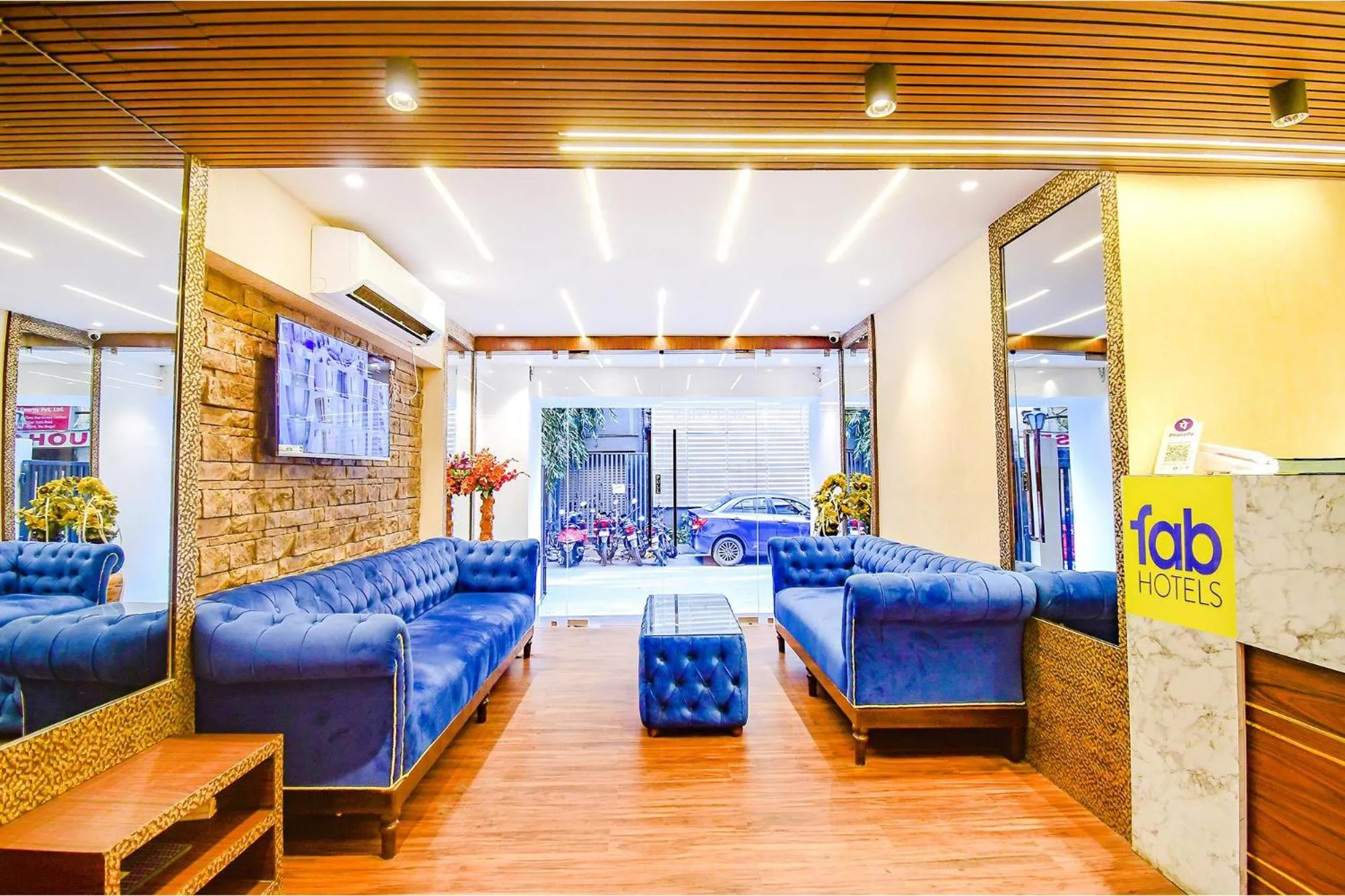 Seating area in Super Townhouse Oak Hotel Lake View Royal Near Science City