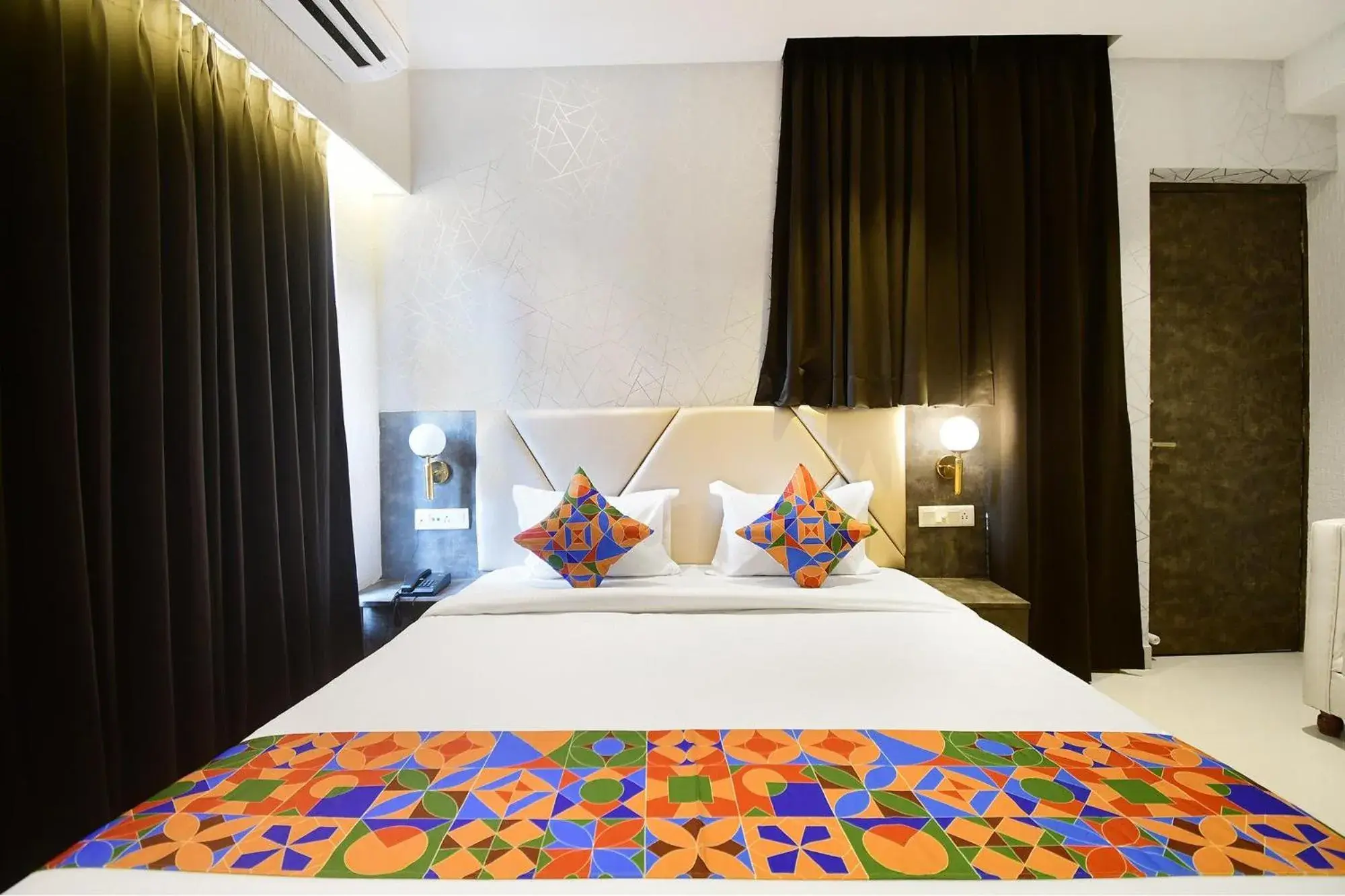 Bed in FabHotel Lake View Topsia Bed in FabHotel Lake View Topsia