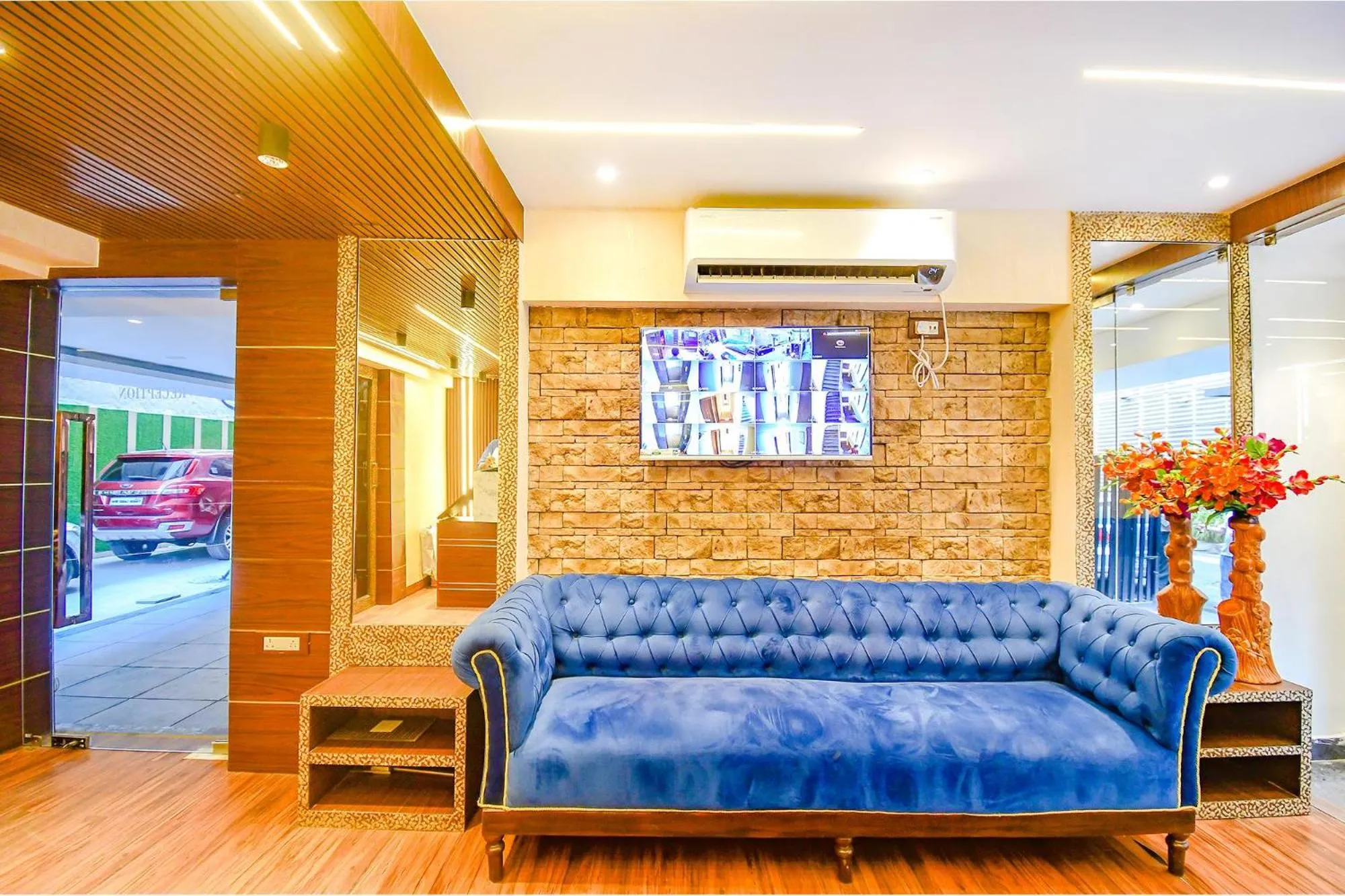 Seating area in Super Townhouse Oak Hotel Lake View Royal Near Science City