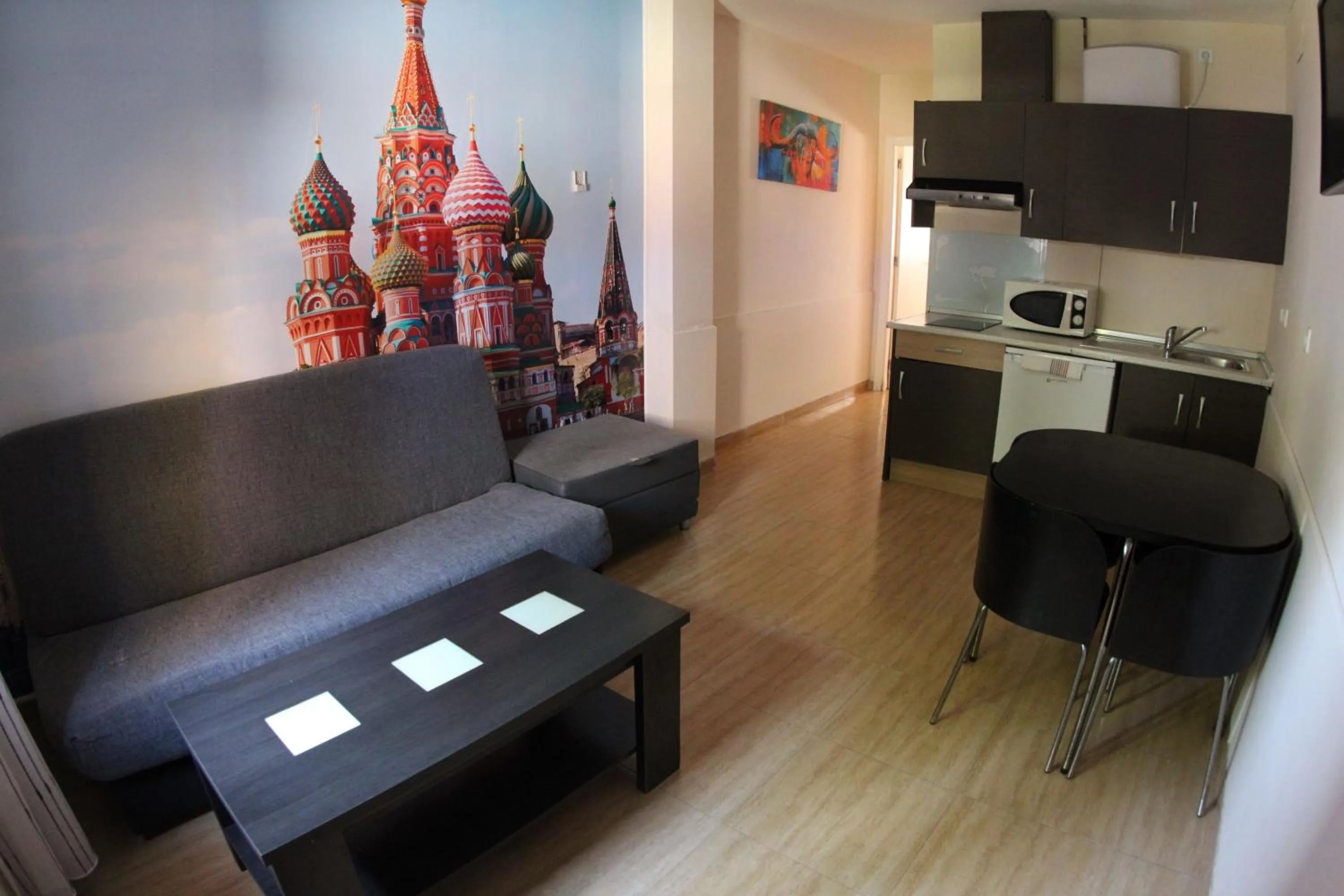 Kitchen or kitchenette in Apartamentos Marina Internacional