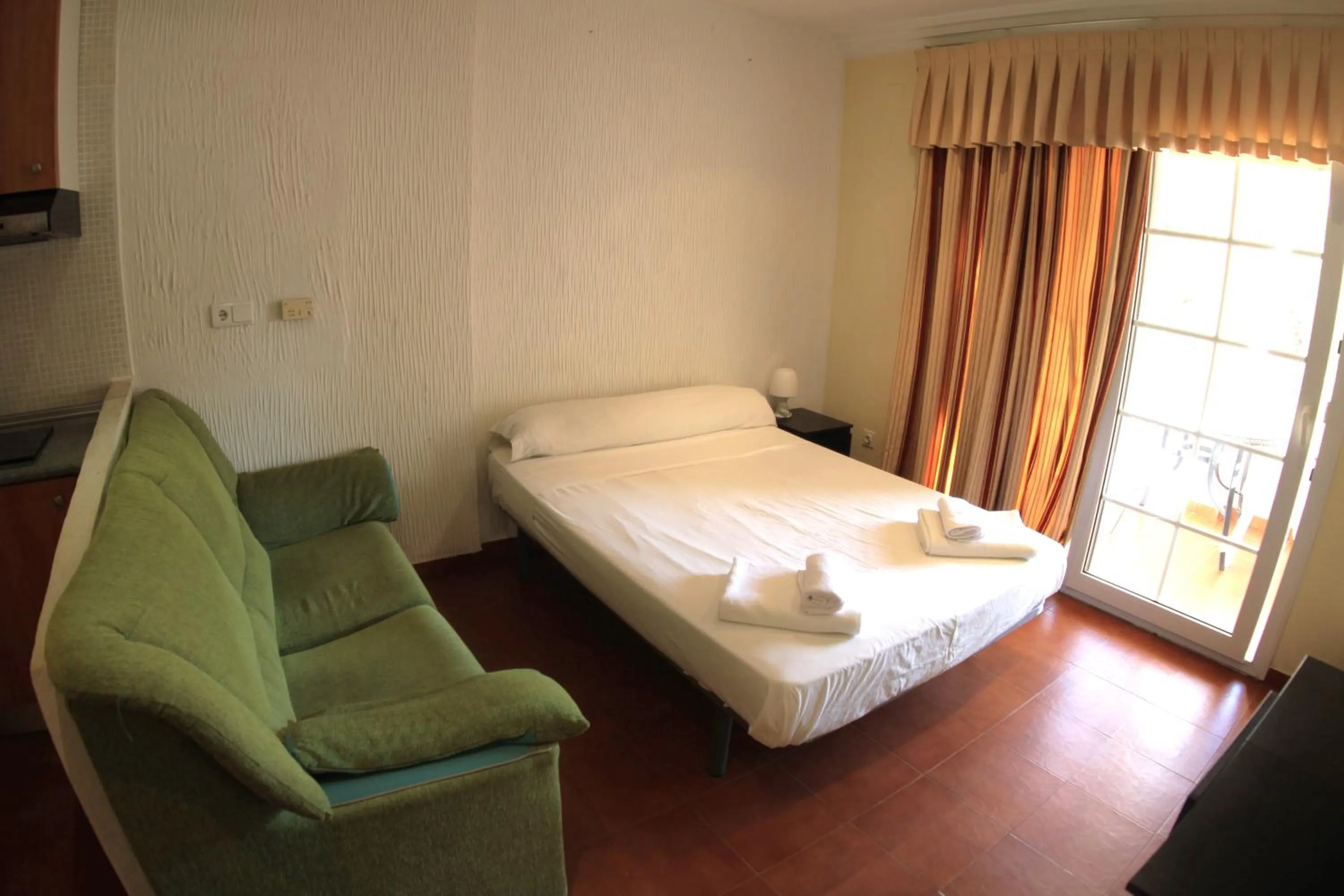 Bed in Apartamentos Marina Internacional