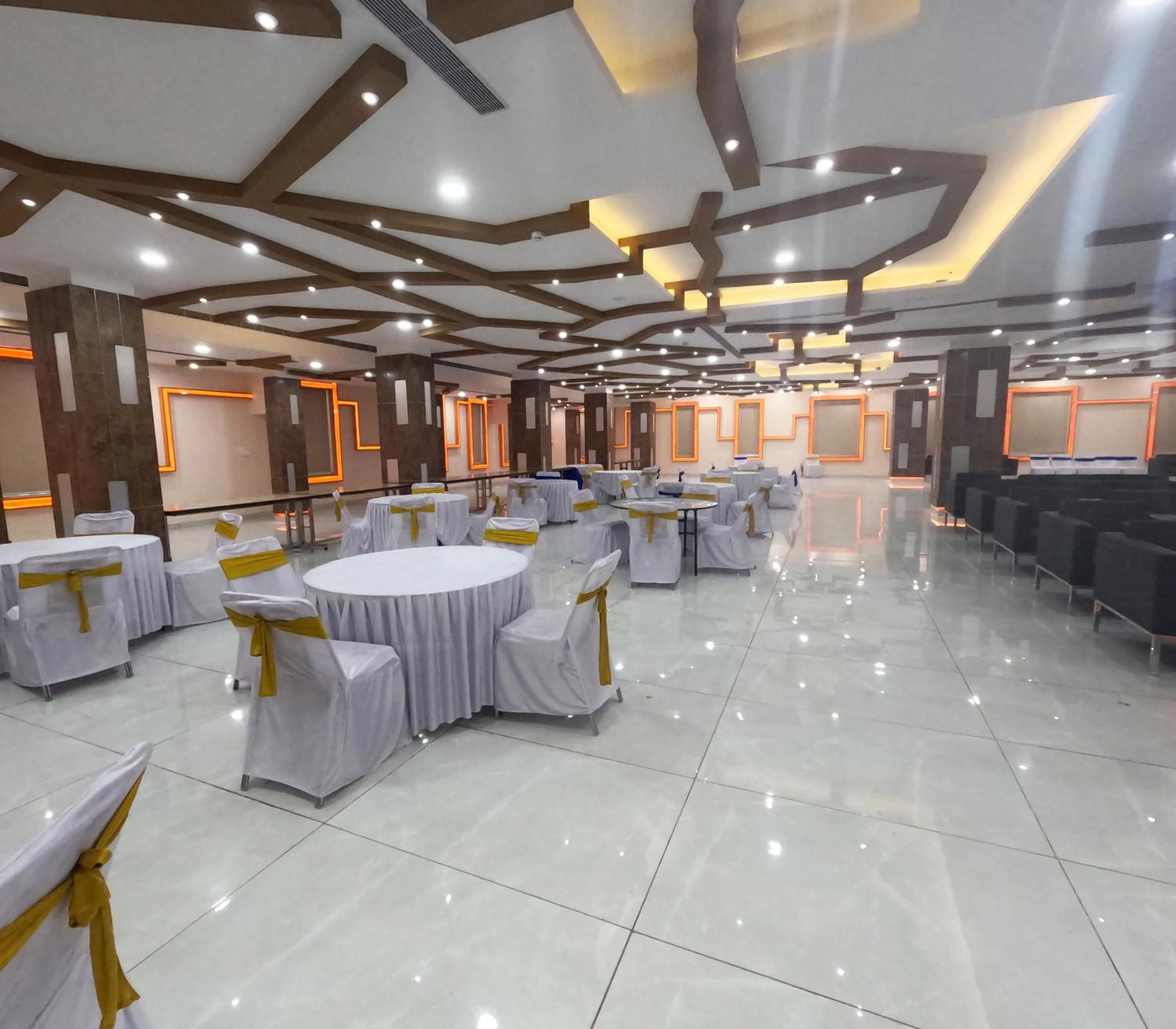 Meeting/conference room in Hotel Annpurna Regency