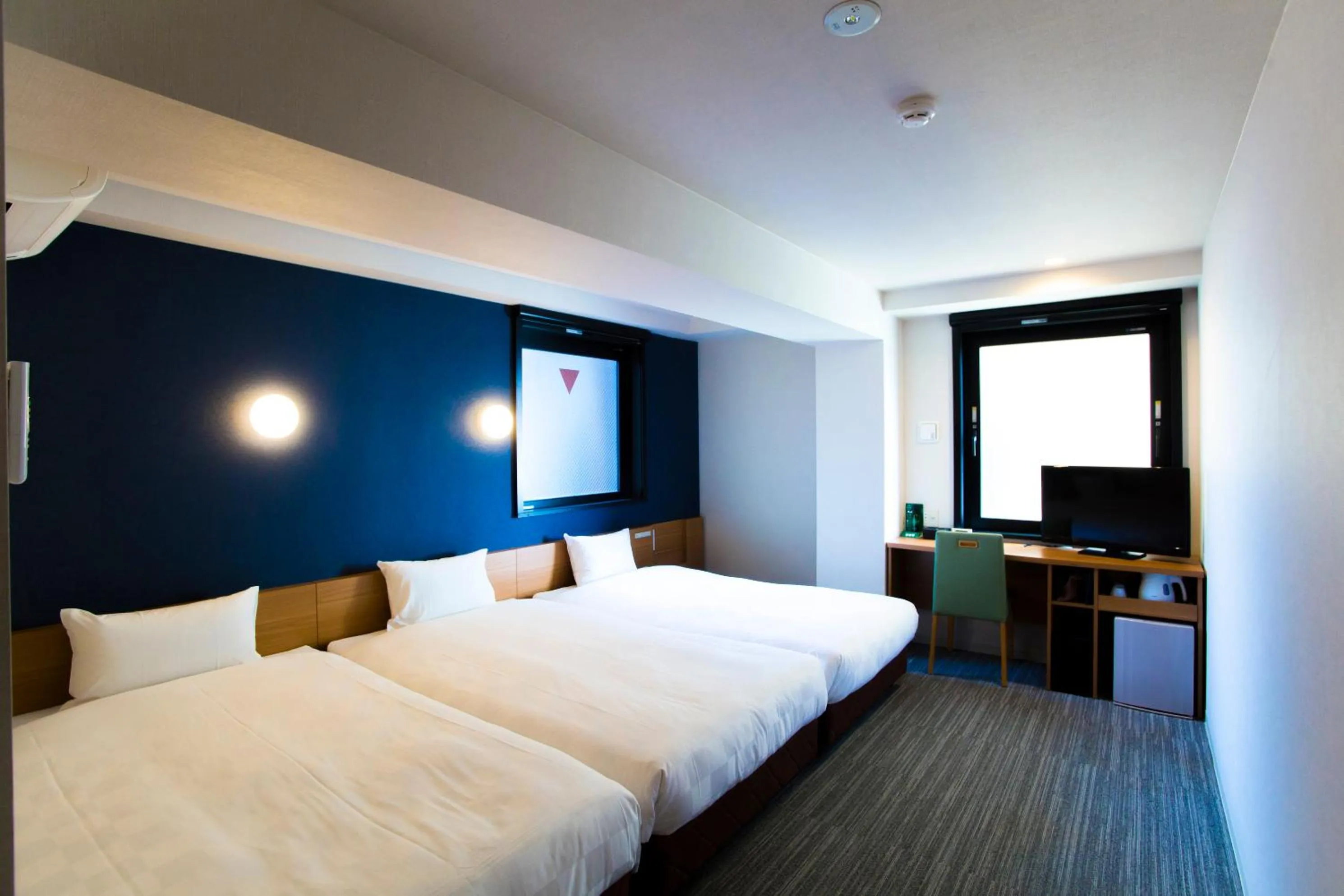 Bedroom, Bed in Hotel Meldia Kyotoshijoomiya