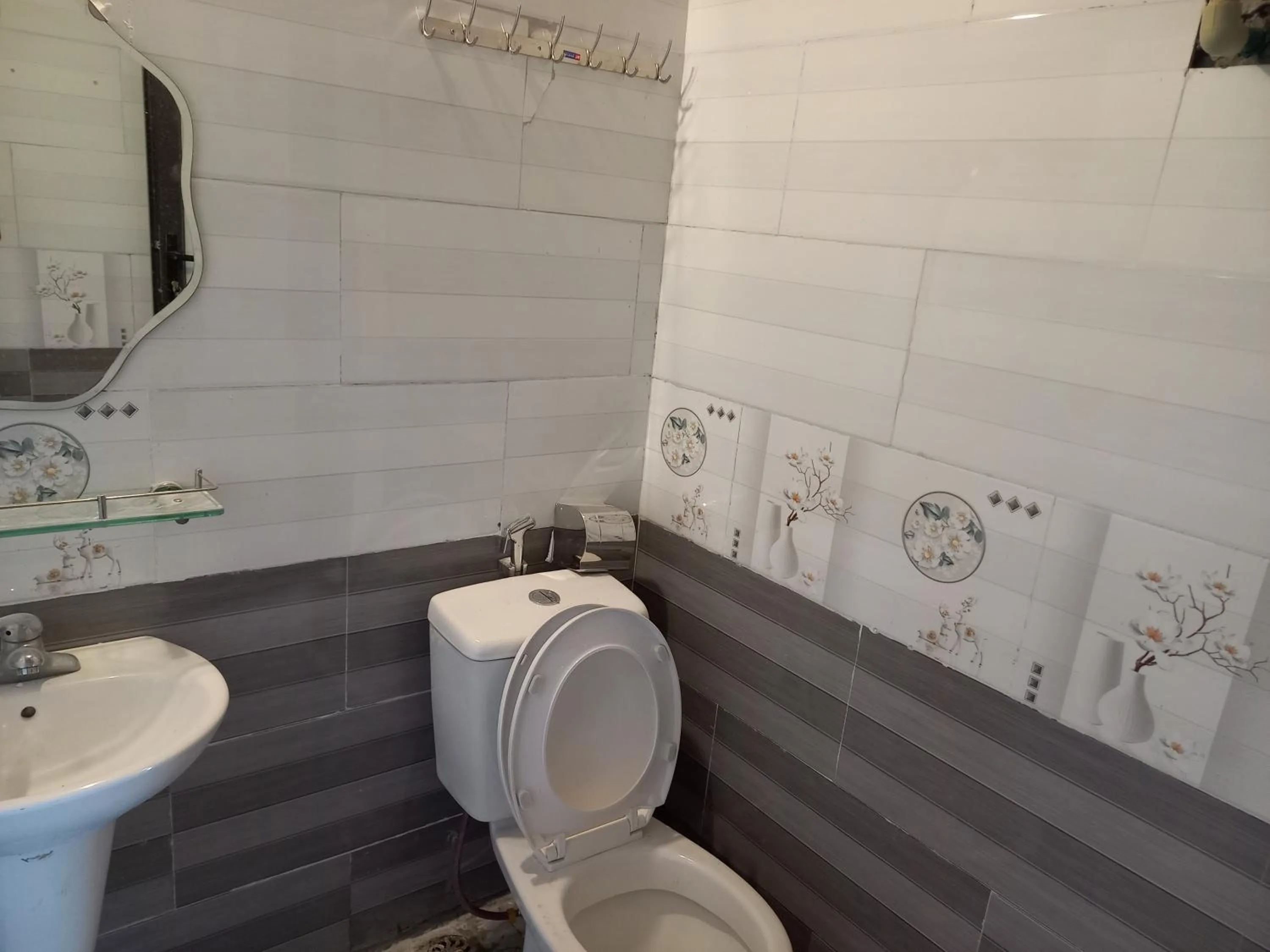 Bathroom in Retreat Home Bản Dọi Mộc Châu