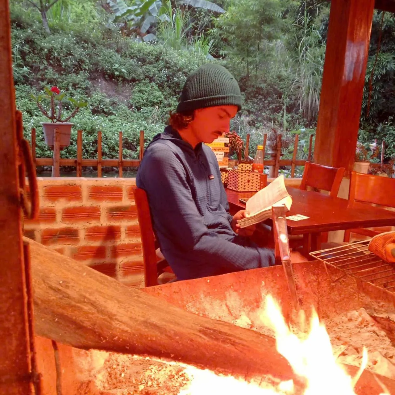 Communal lounge/ TV room in Retreat Home Bản Dọi Mộc Châu