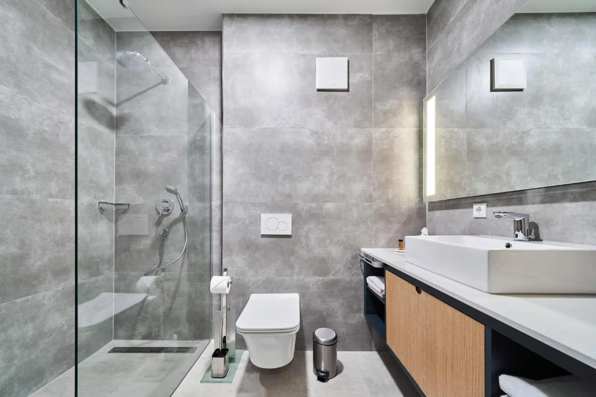 Superior Double Room in WENS Hotel Superior Double Room in WENS Hotel