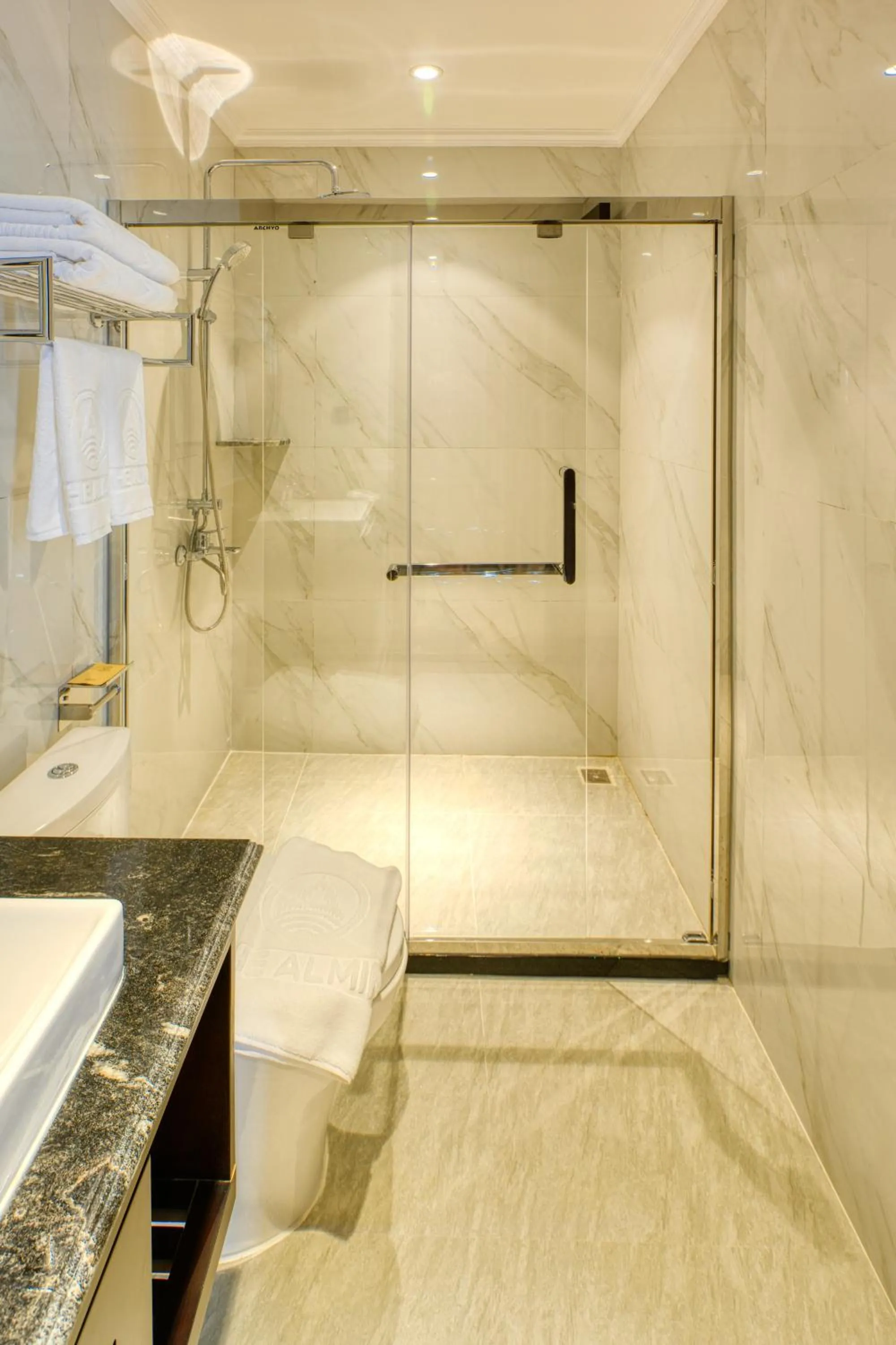 Bathroom in The Almin Hotel