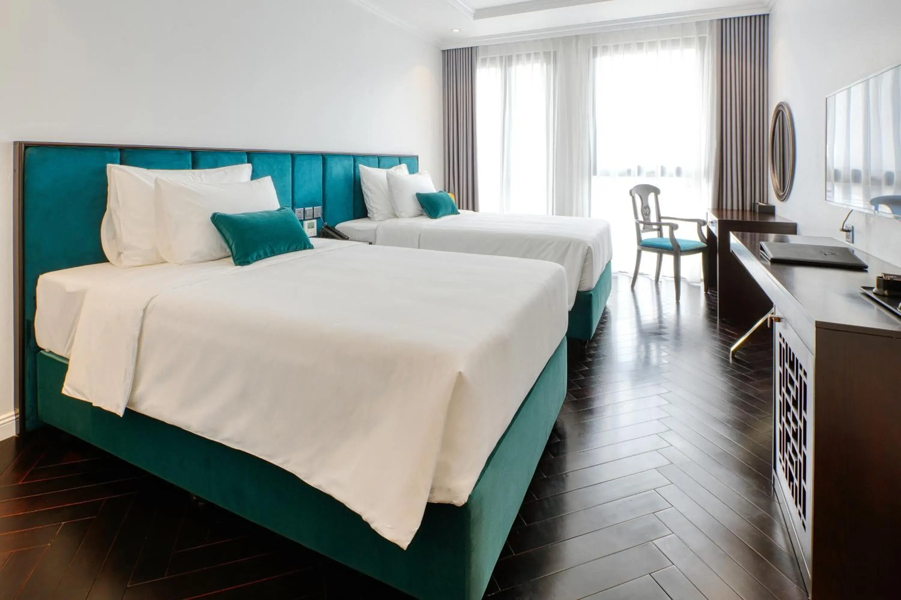 Deluxe Twin Room in The Almin Hotel Deluxe Twin Room in The Almin Hotel