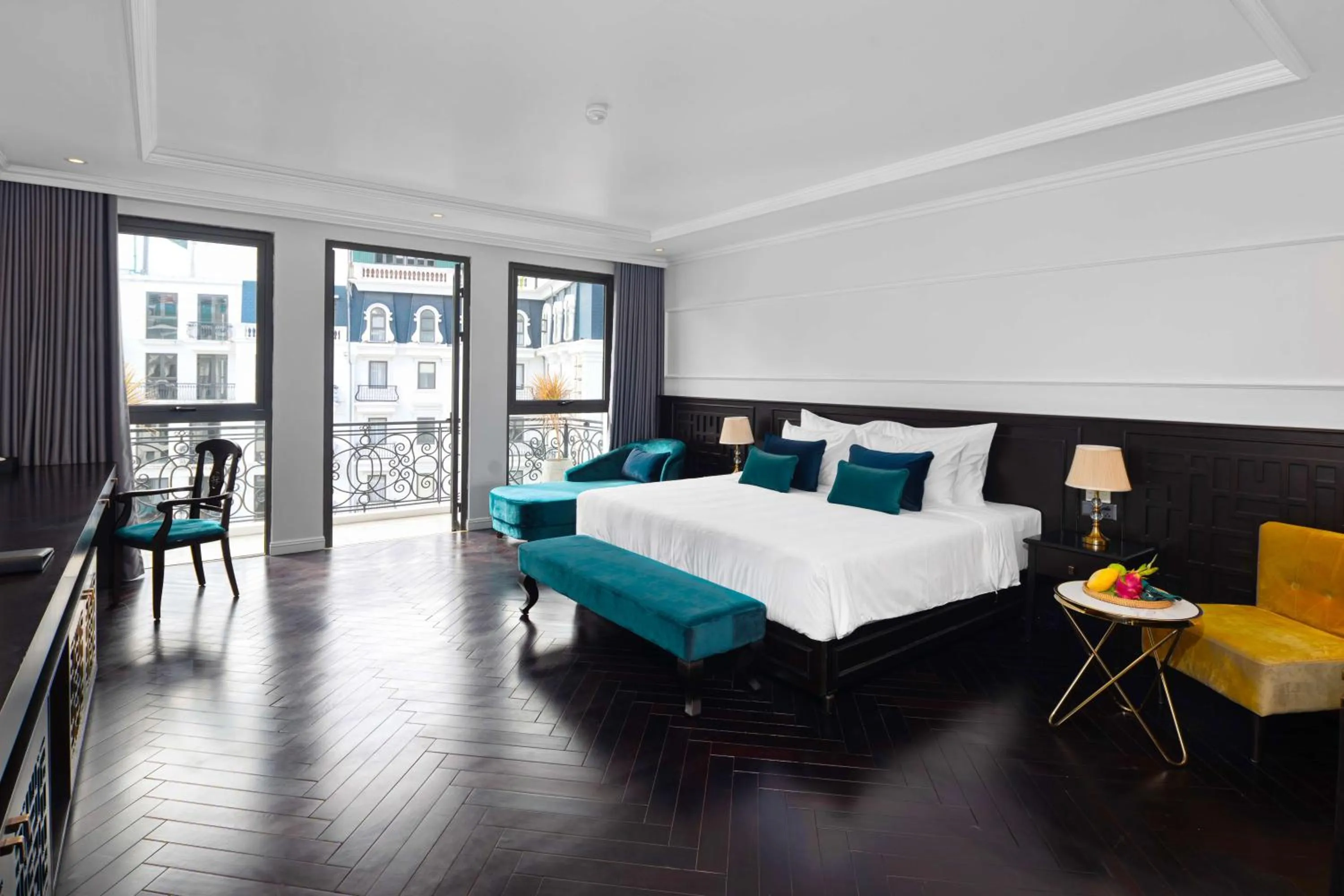 Bedroom, Bed in The Almin Hotel