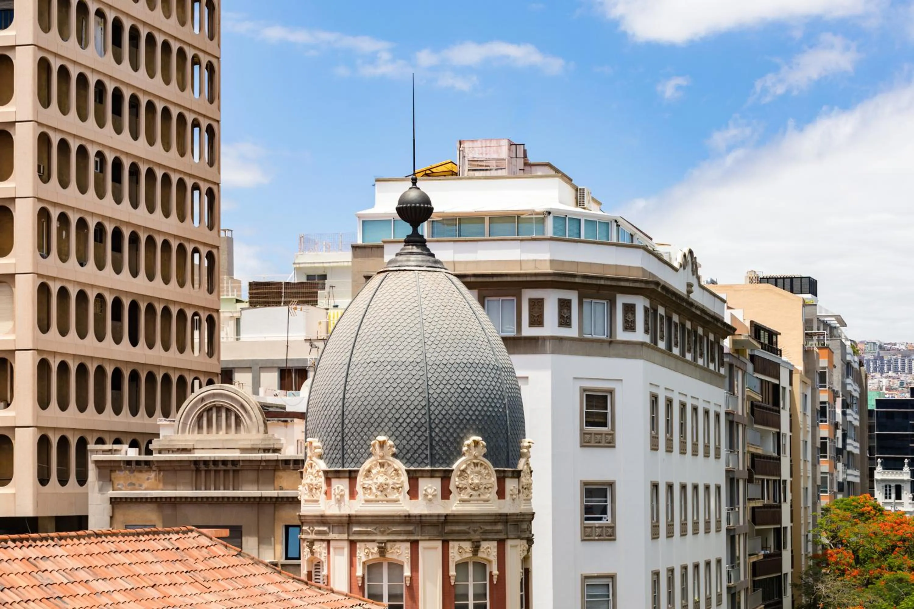 City view in La Suite