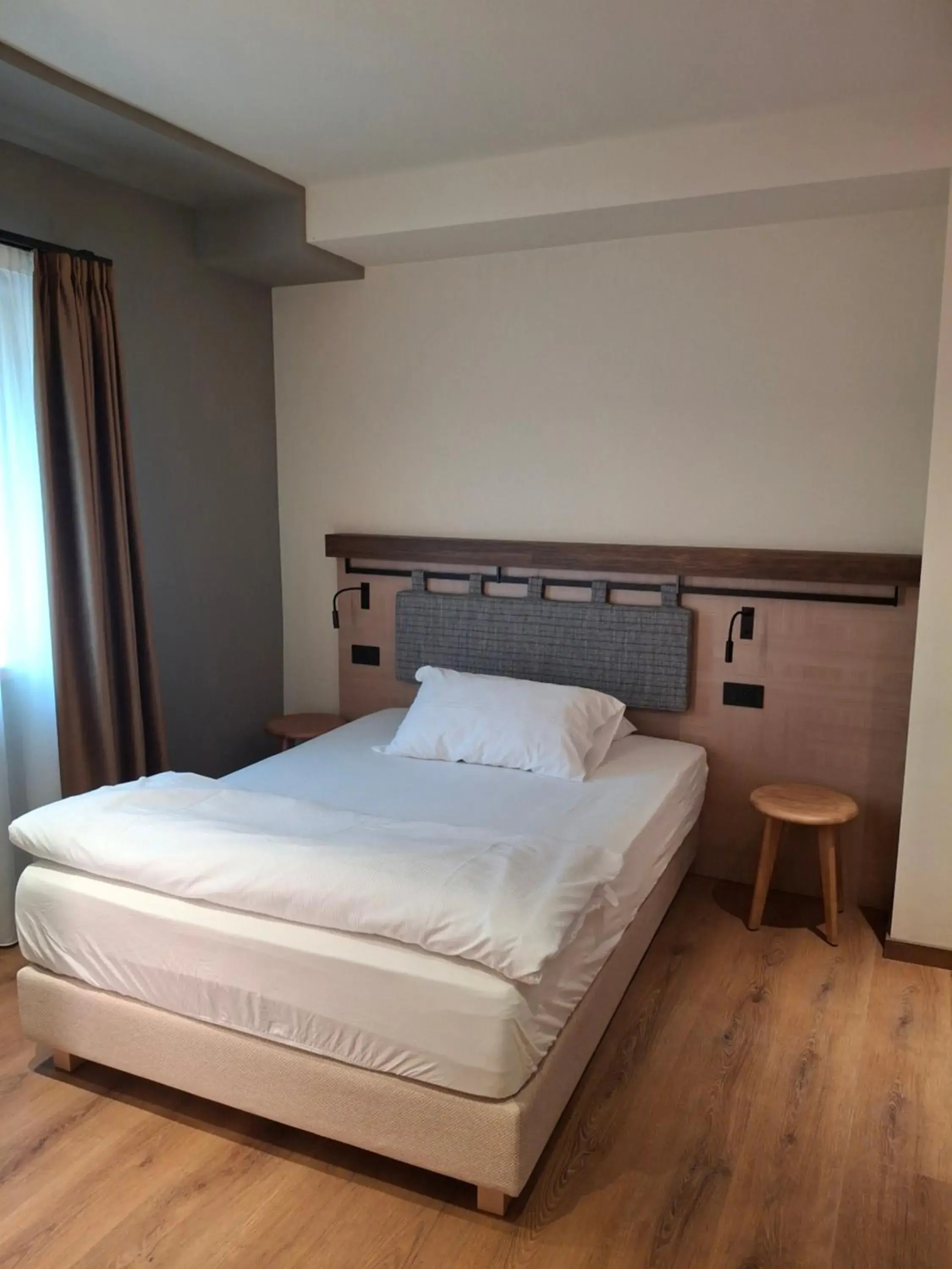 Single Room in Hotel Dolomiti Saone Single Room in Hotel Dolomiti Saone