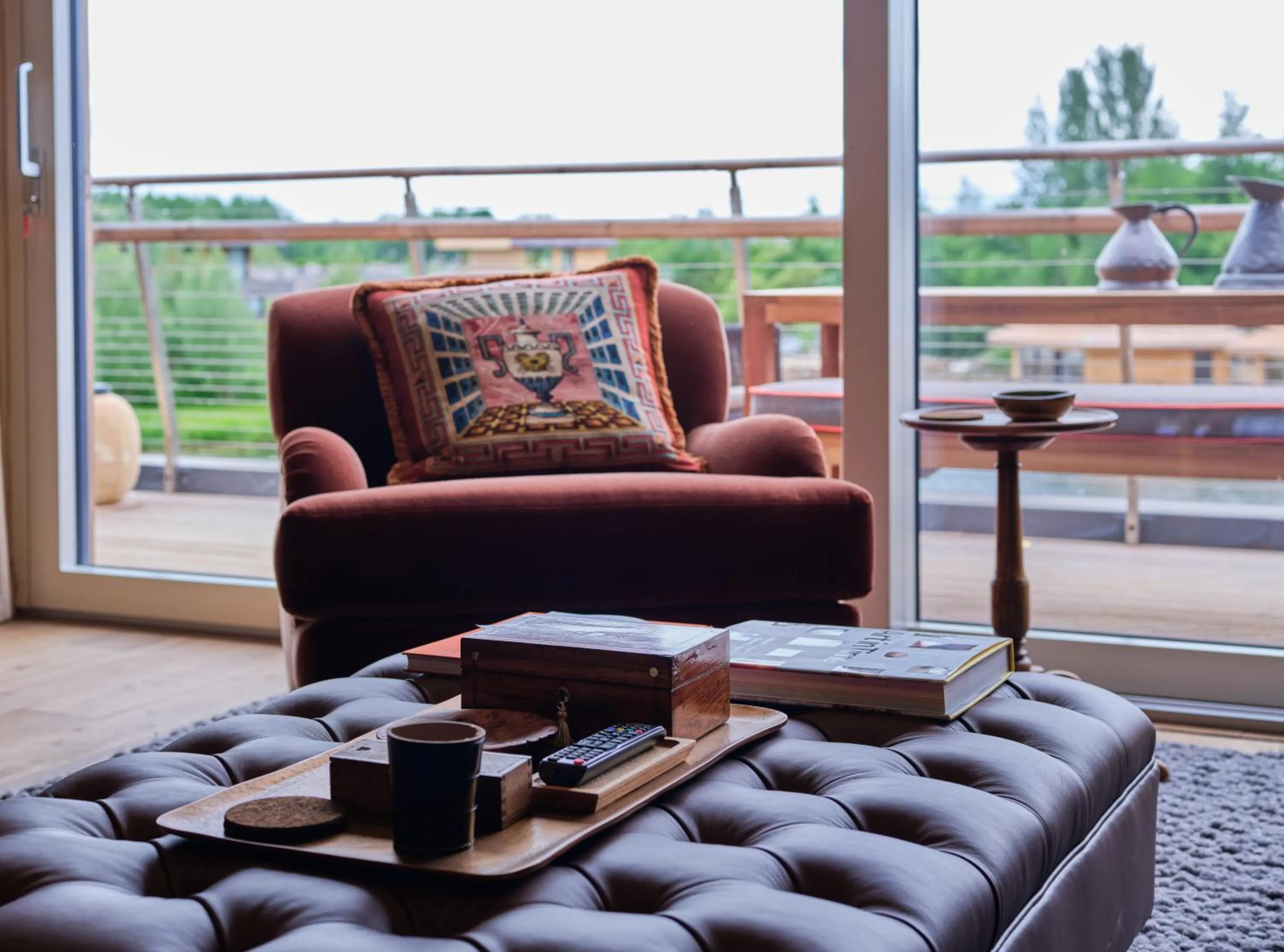 Lake view in The Lakes By YOO