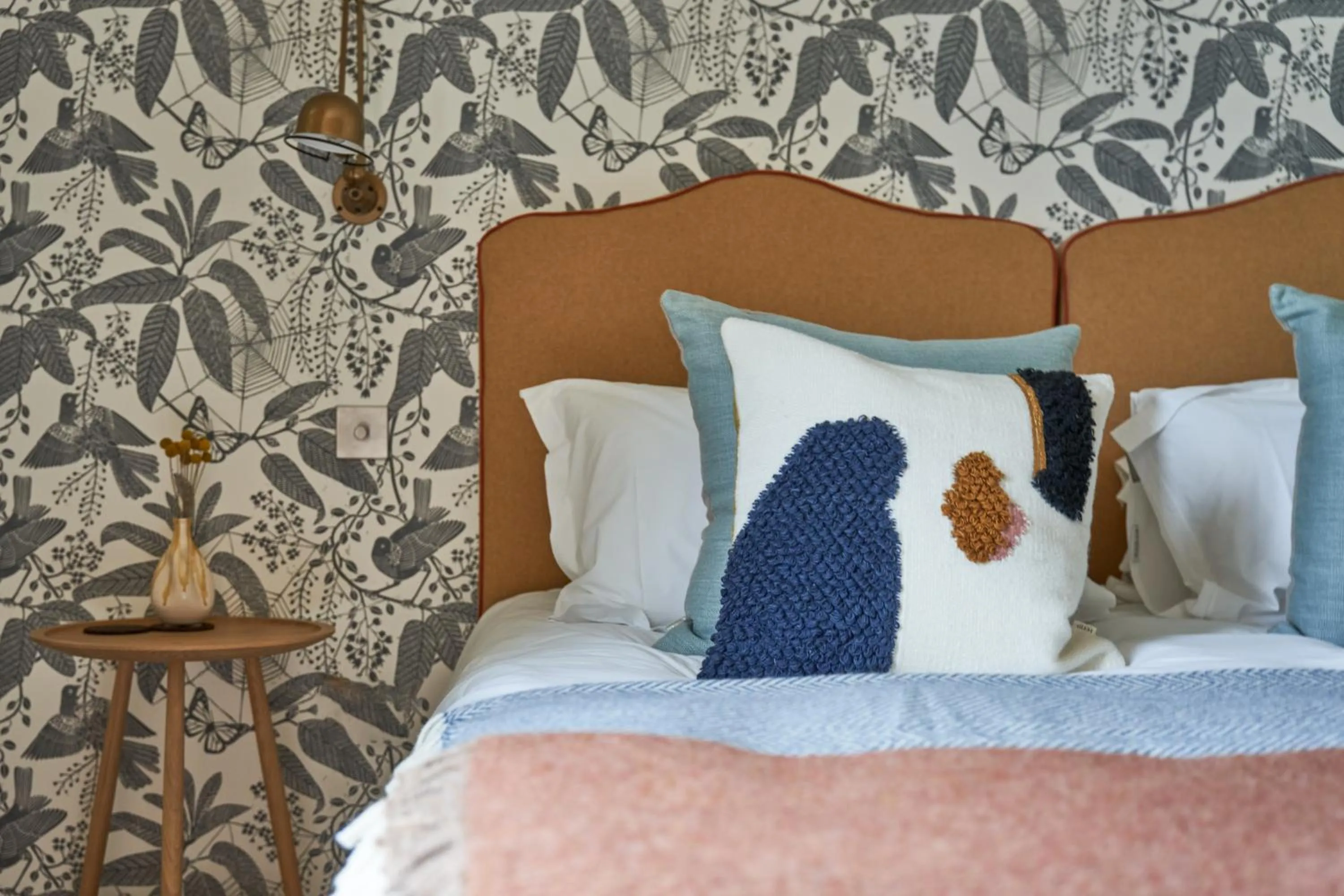 Bed in The Lakes By YOO