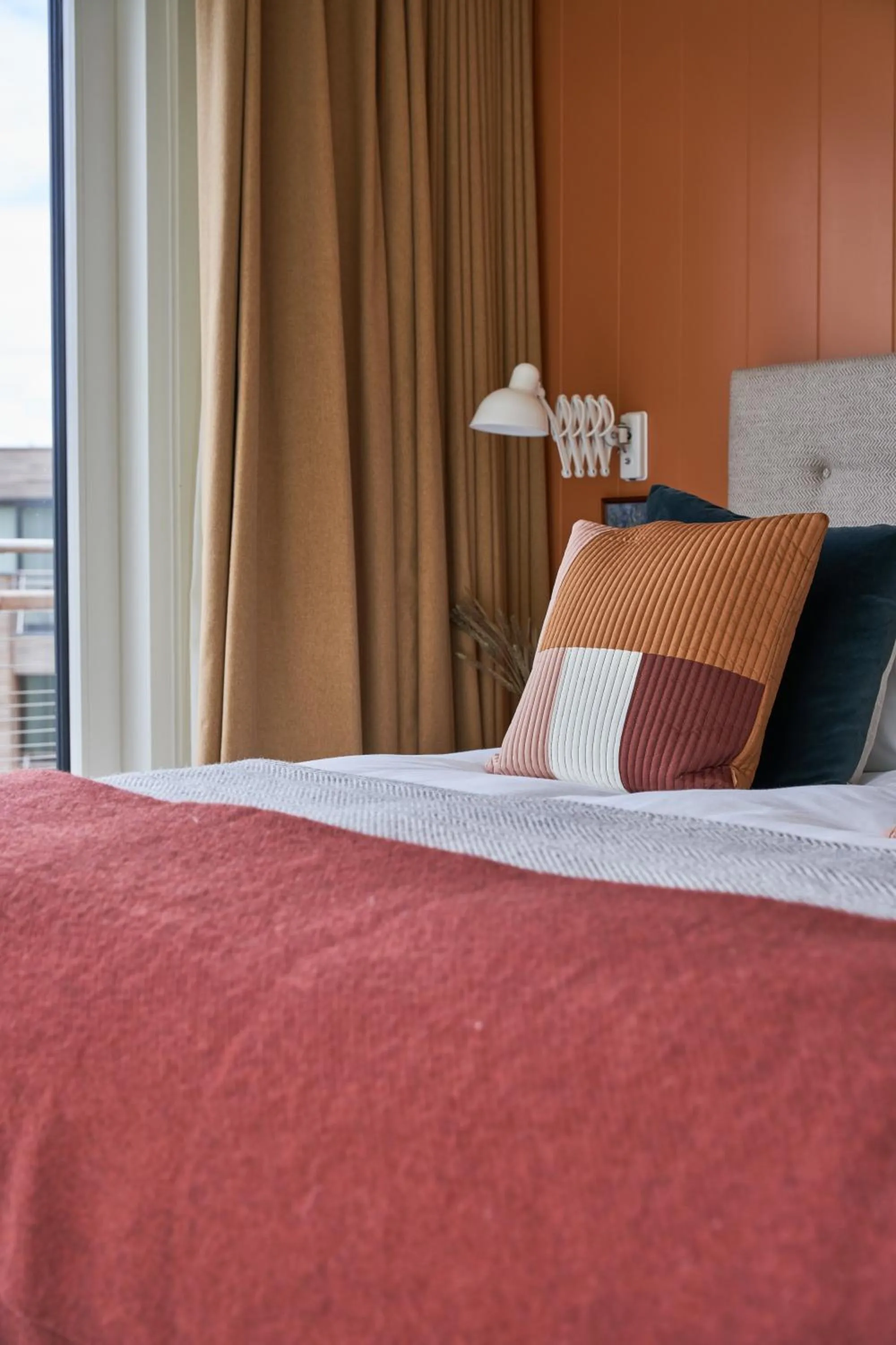 Bed in The Lakes By YOO