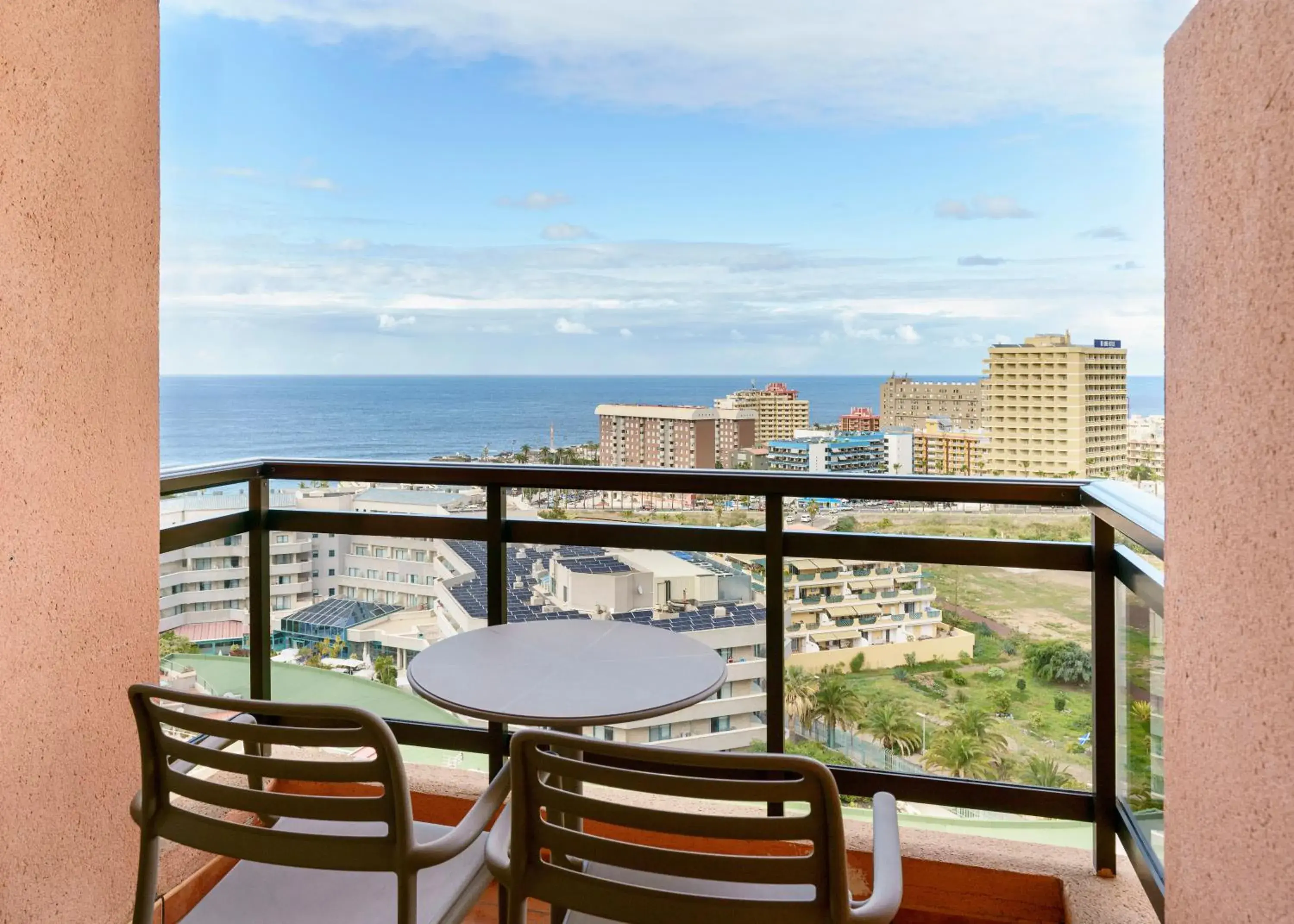 Suite with Ocean View ( 2 Adults ) - single occupancy in AluaSoul Orotava Valley - Adults Only Suite with Ocean View ( 2 Adults ) - single occupancy in AluaSoul Orotava Valley - Adults Only