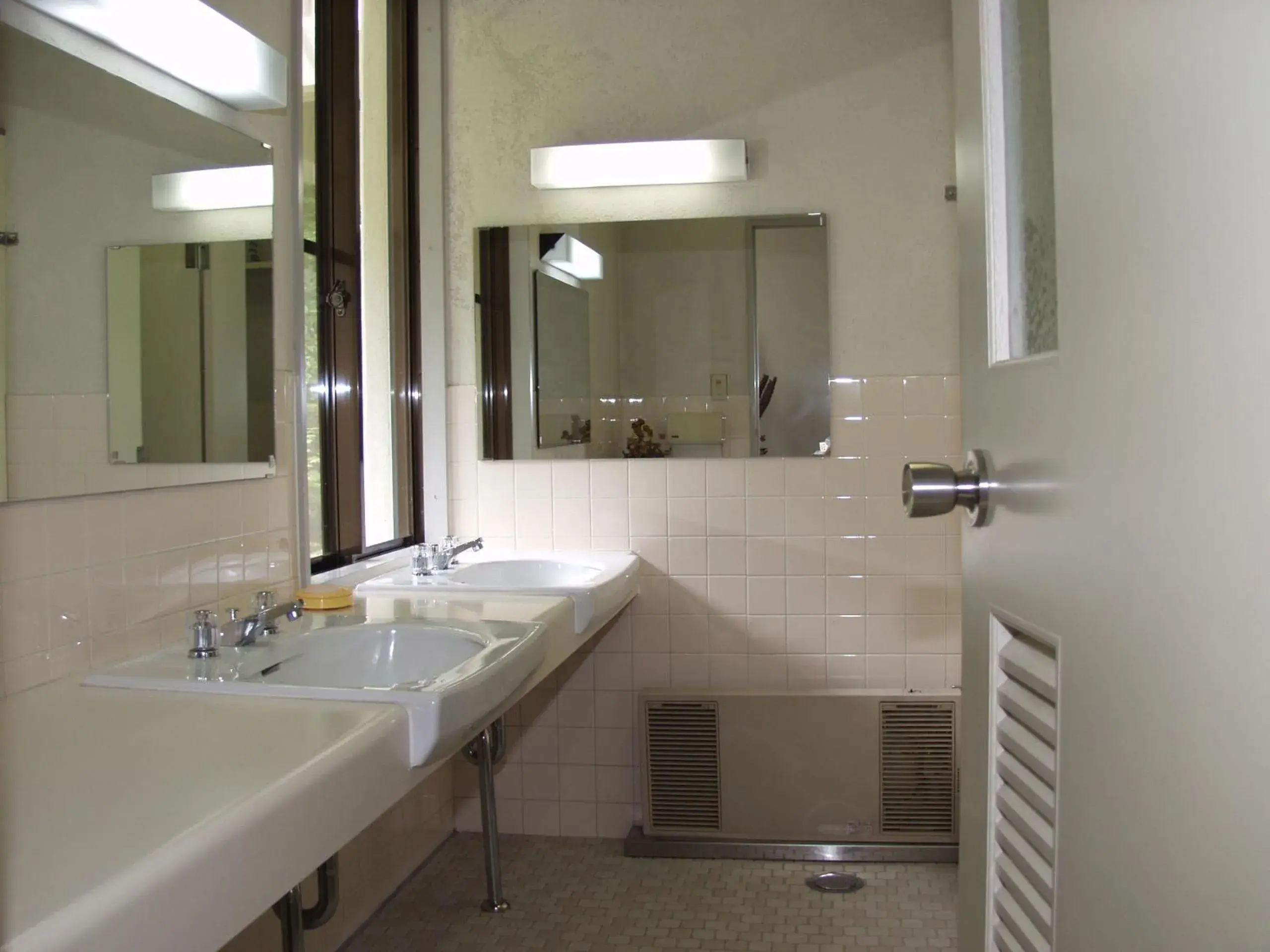 Bathroom in Teiensaryo Yamanakako Bathroom in Teiensaryo Yamanakako